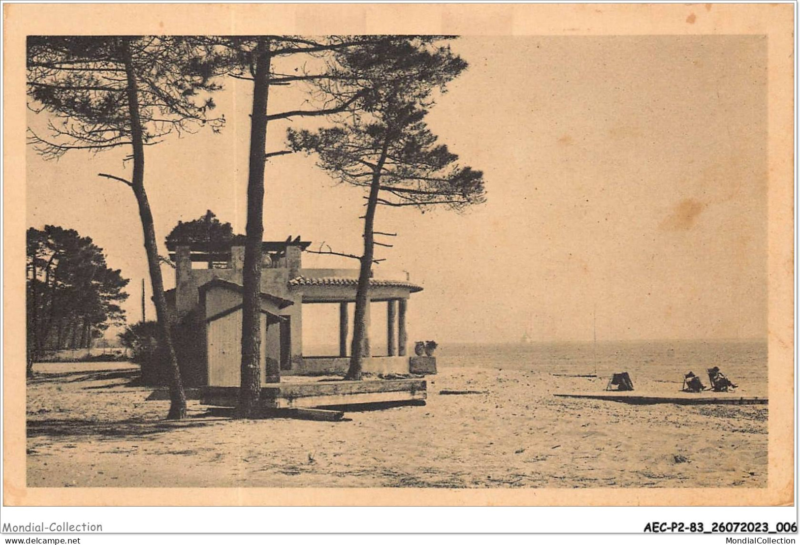 AECP2-83-0101- BEAUVALLON - La Plage  - Sainte-Maxime