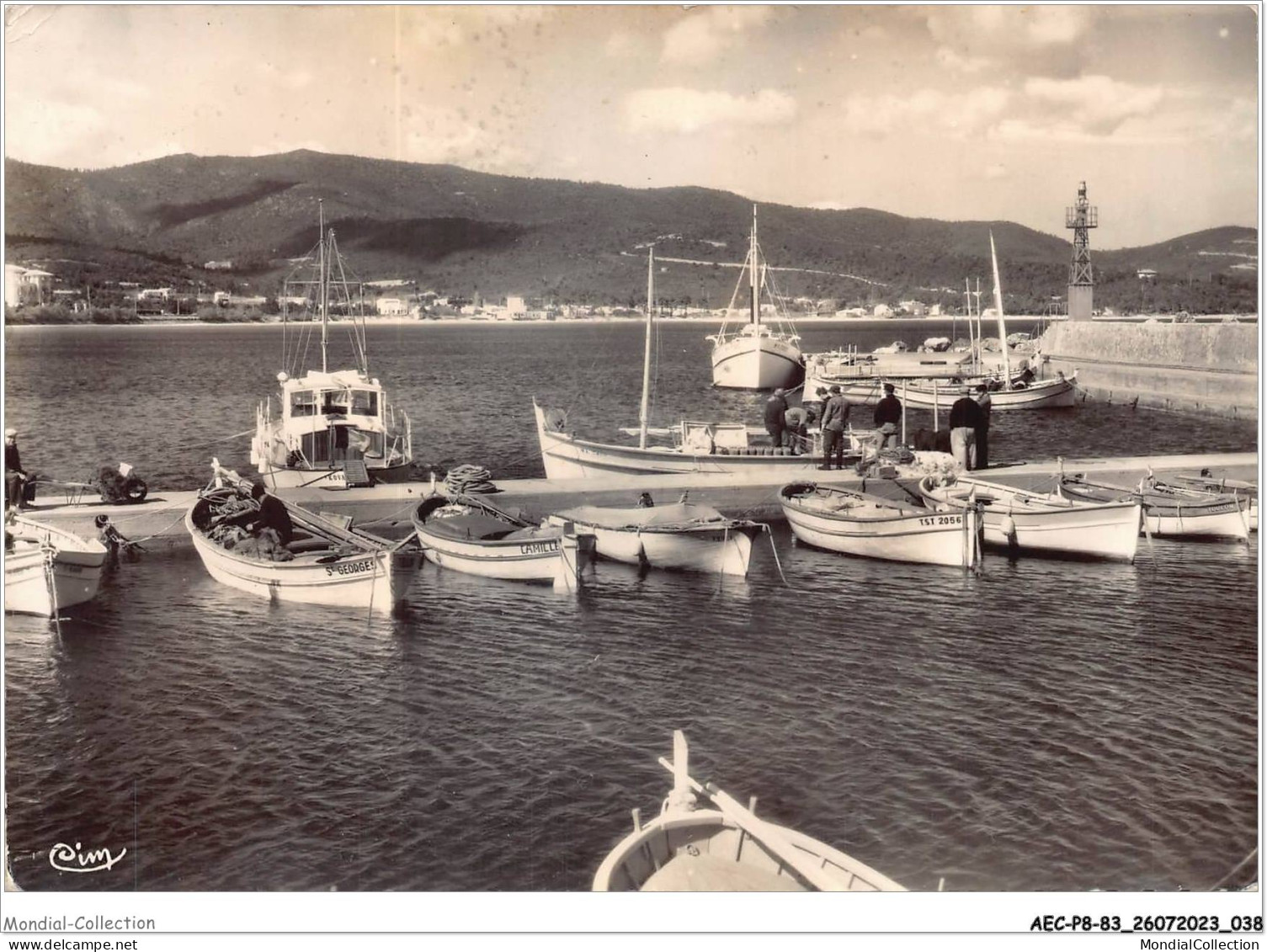 AECP8-83-0649- CAVALAIRE - La Jetée  - Cavalaire-sur-Mer