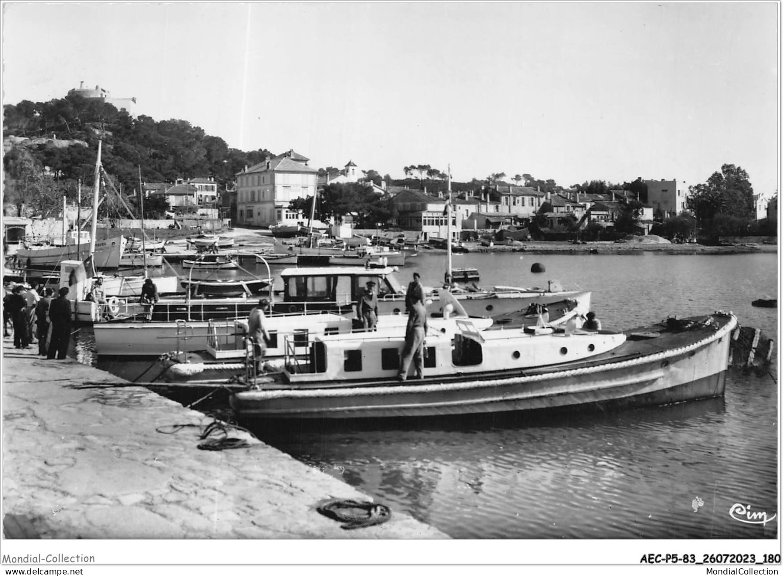 AECP5-83-0462- PORQUEROLLES - Le Port Et La Village  - Porquerolles