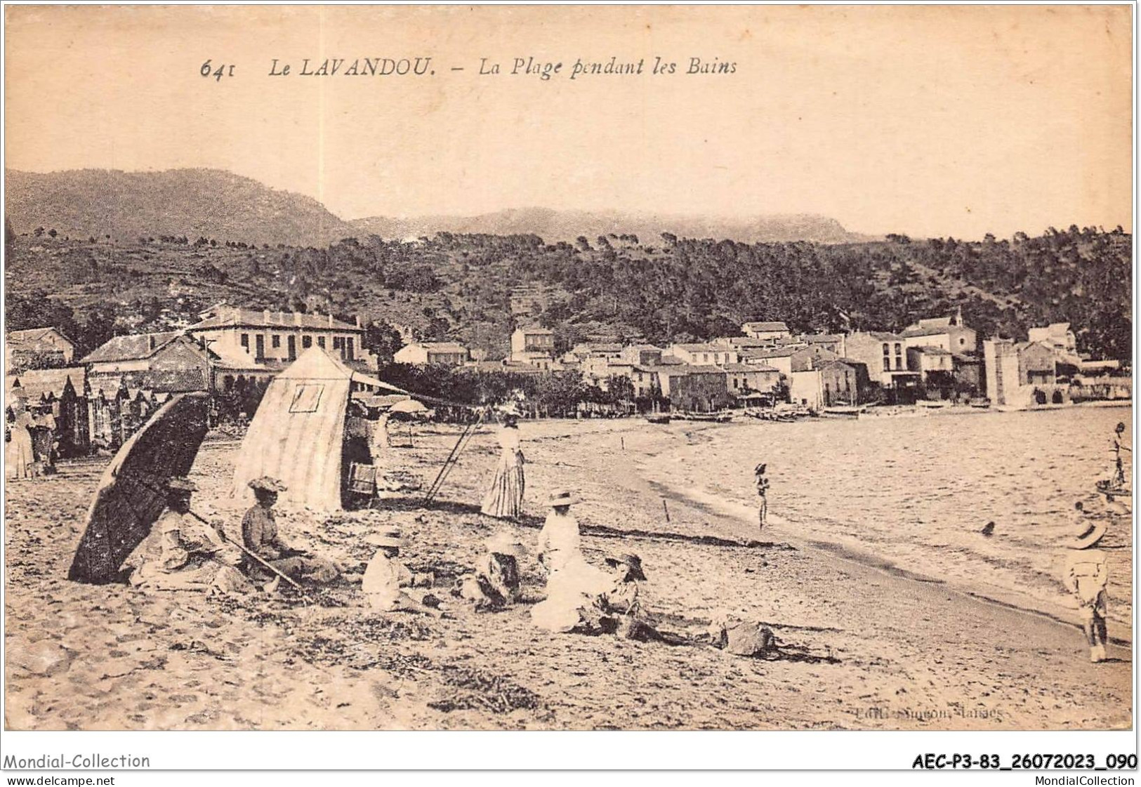 AECP3-83-0235- LE-LAVANDOU - La Plage Pendant Les Bains  - Le Lavandou