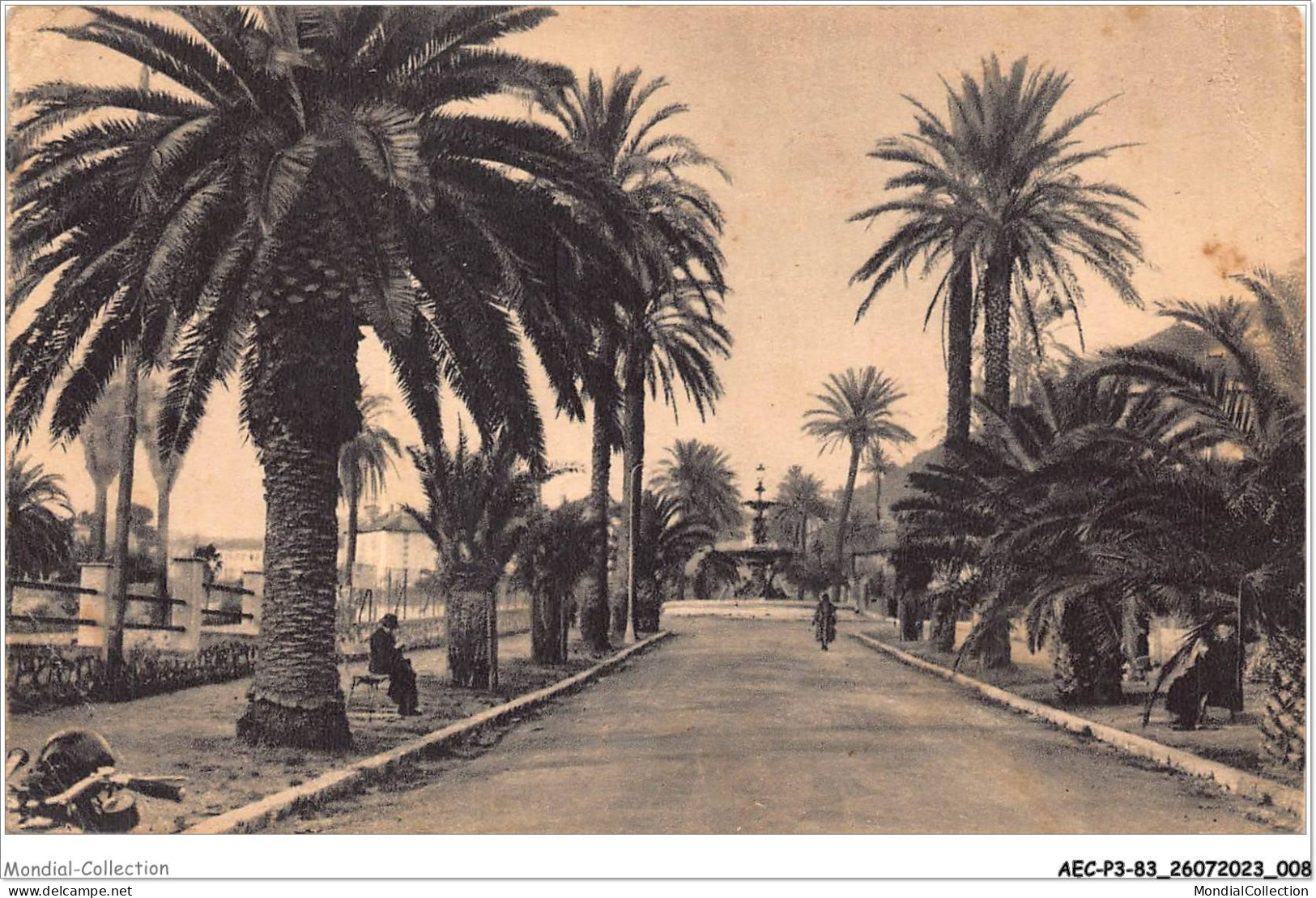 AECP3-83-0194- HYERES - Avenue Godillot  - Hyeres