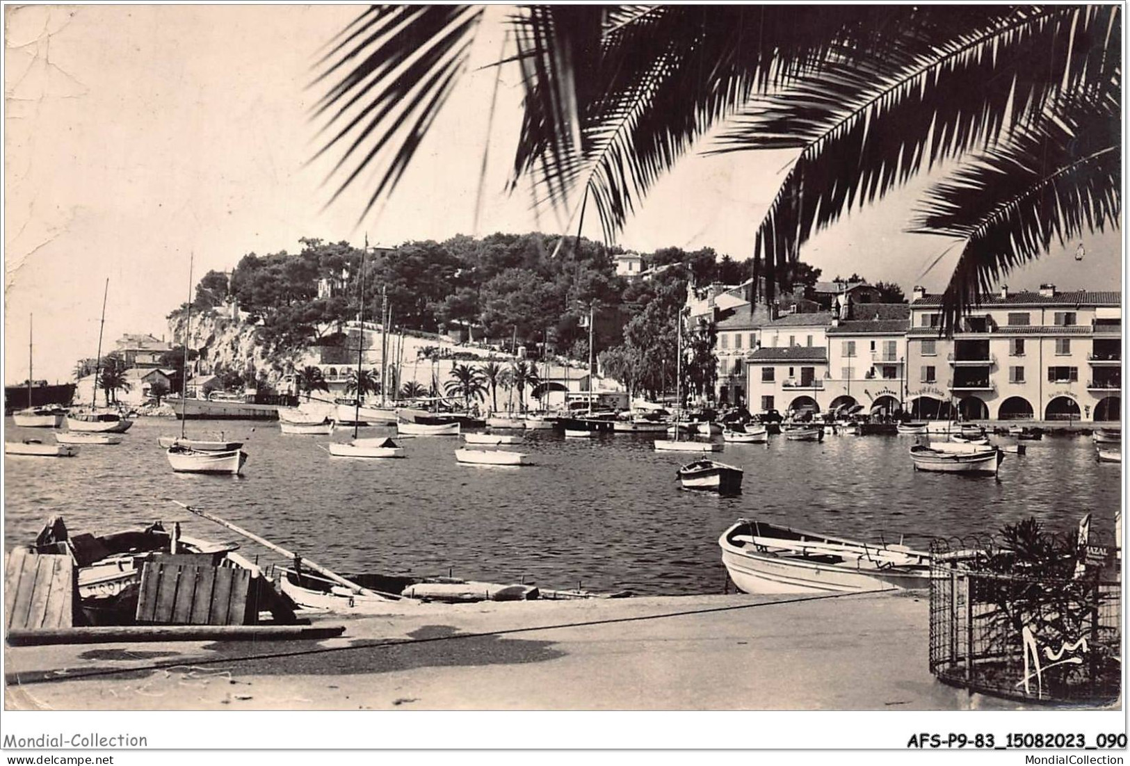 AFSP9-83-0735 - SANARY-SUR-MER - Un Coin Du Port  - Sanary-sur-Mer