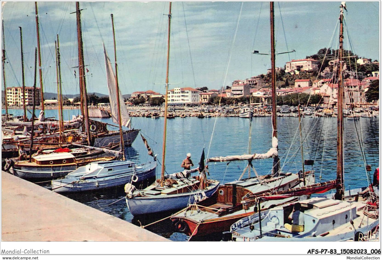 AFSP7-83-0507 - LE LAVANDOU - Un Coin Du Port  - Le Lavandou