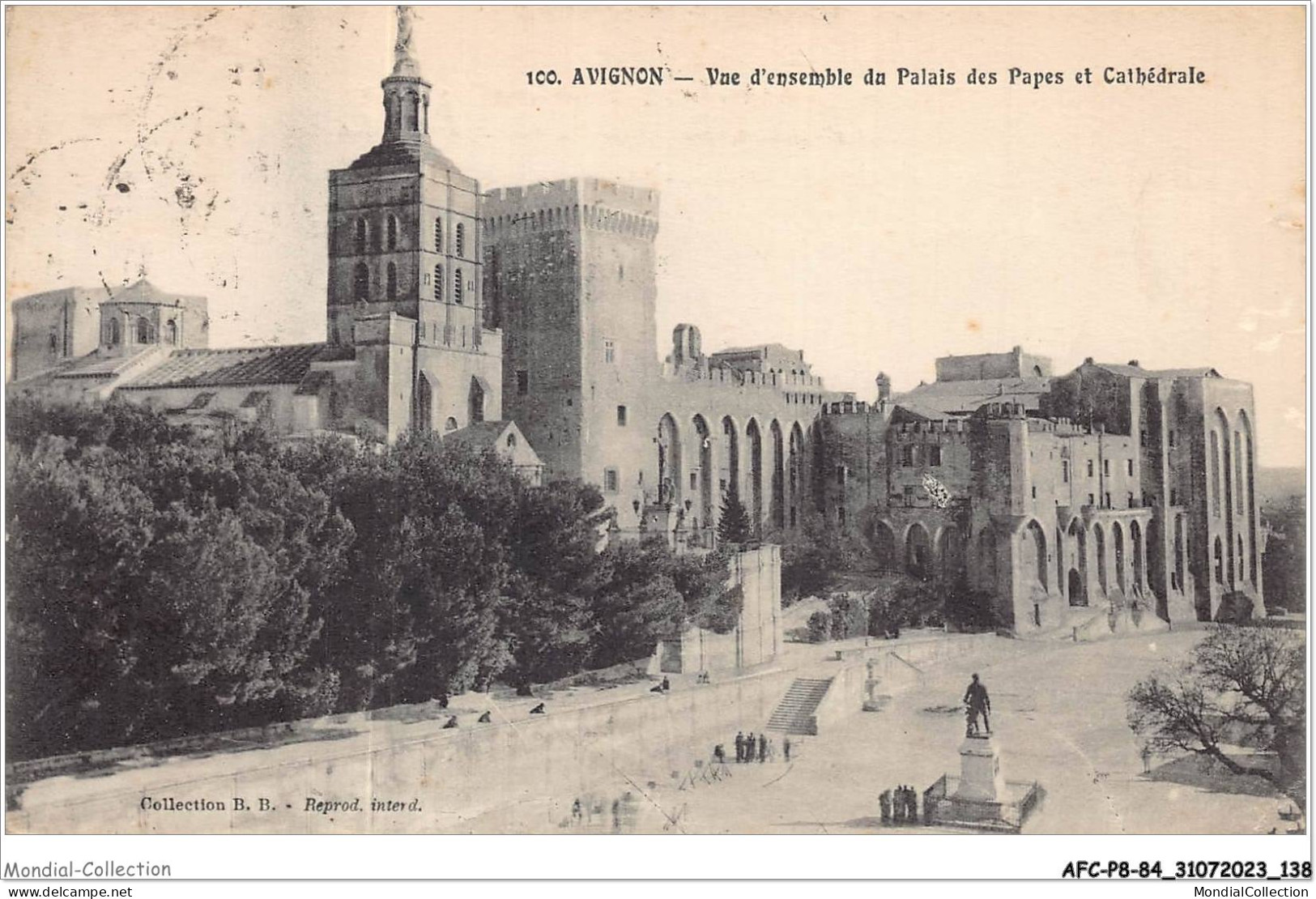 AFCP8-84-0884 - AVIGNON - Vue D'ensemble Du Palais Des Papes Et Cathédrale - Avignon (Palais & Pont)