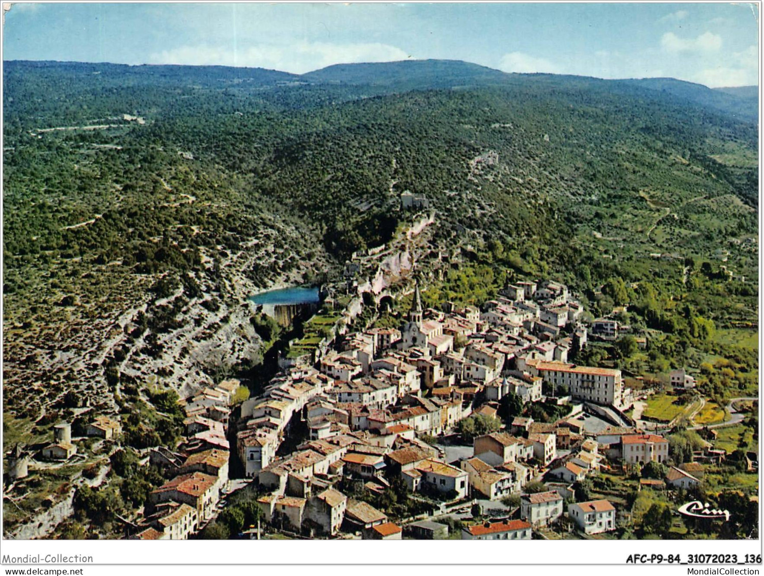 AFCP9-84-1000 - SAINT-SATURNIN-D'APT - Vue Aérienne - Apt