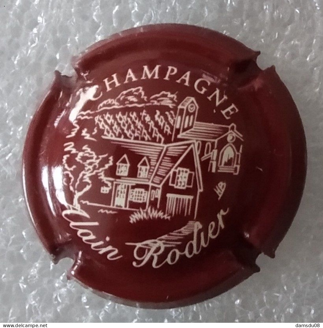 Capsule De Champagne Rodier Alain	Bordeaux Et Creme - Sonstige & Ohne Zuordnung