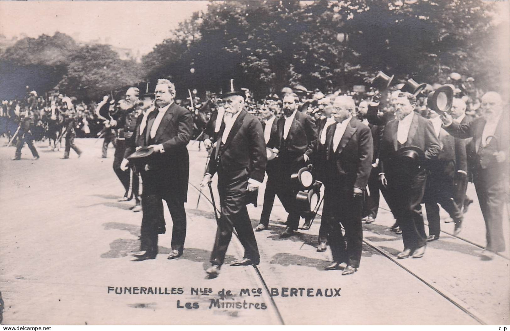 Issy Les Moulineaux -  Funerailles Nationales De M. Berteaux  -  Les Ministres - CPA °J - Issy Les Moulineaux