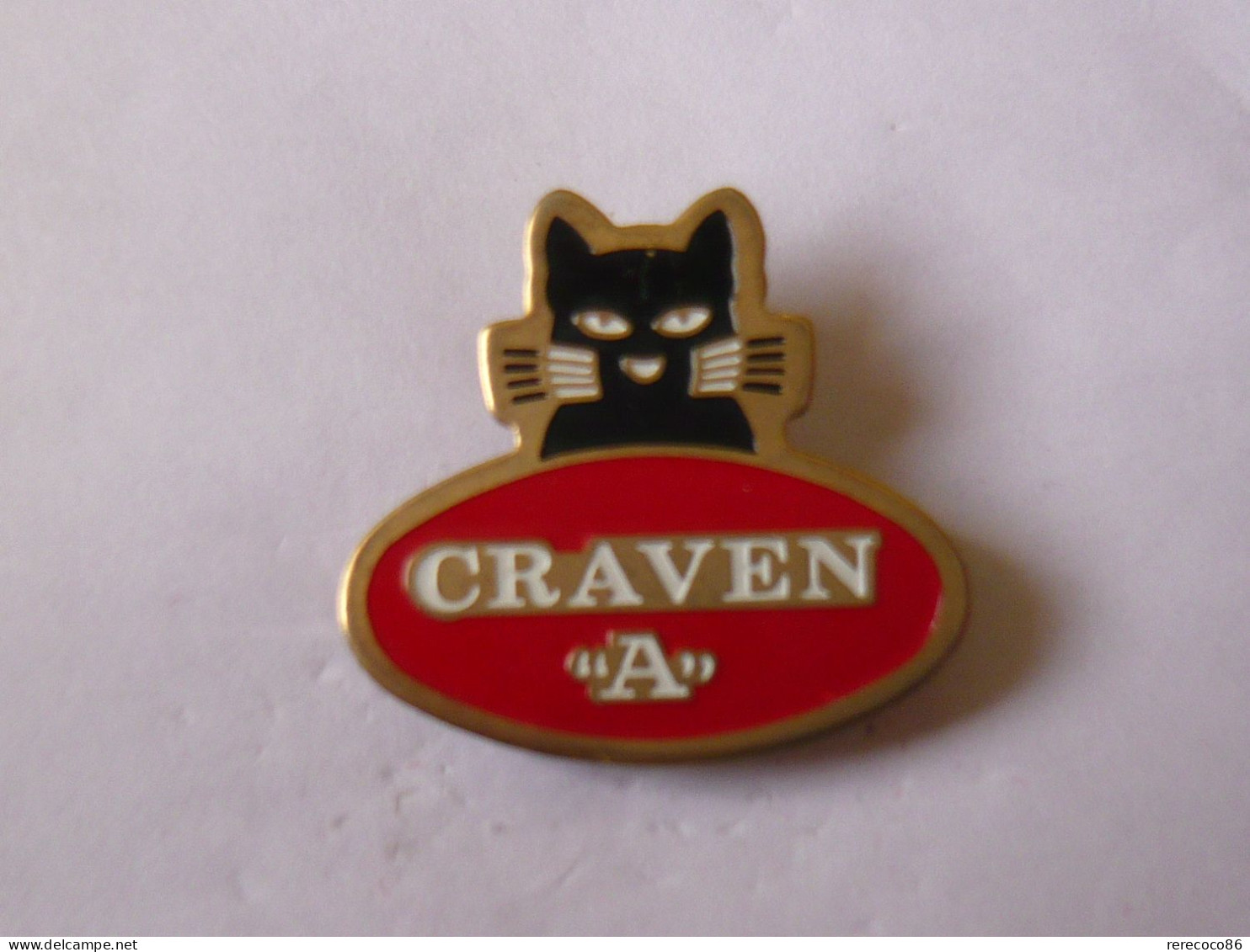 Pins CRAVEN A MARQUE CIGARETTES ANGLAISE BLACK CAT - Markennamen