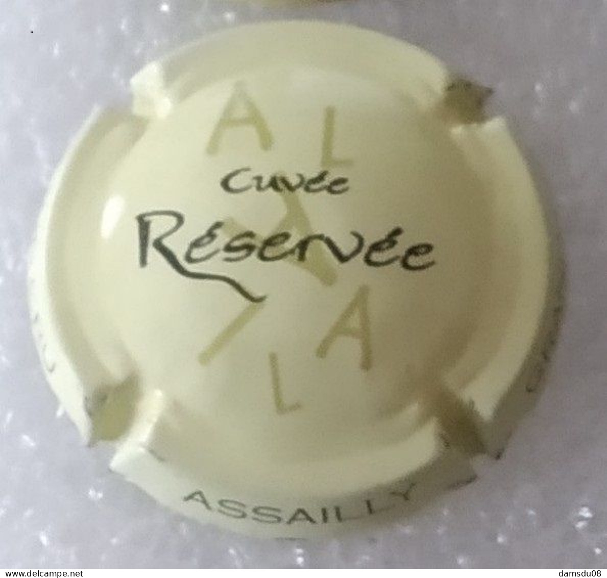 Capsule De Champagne Assailly-Leclaire	Crème Cuvée Reservée - Autres & Non Classés