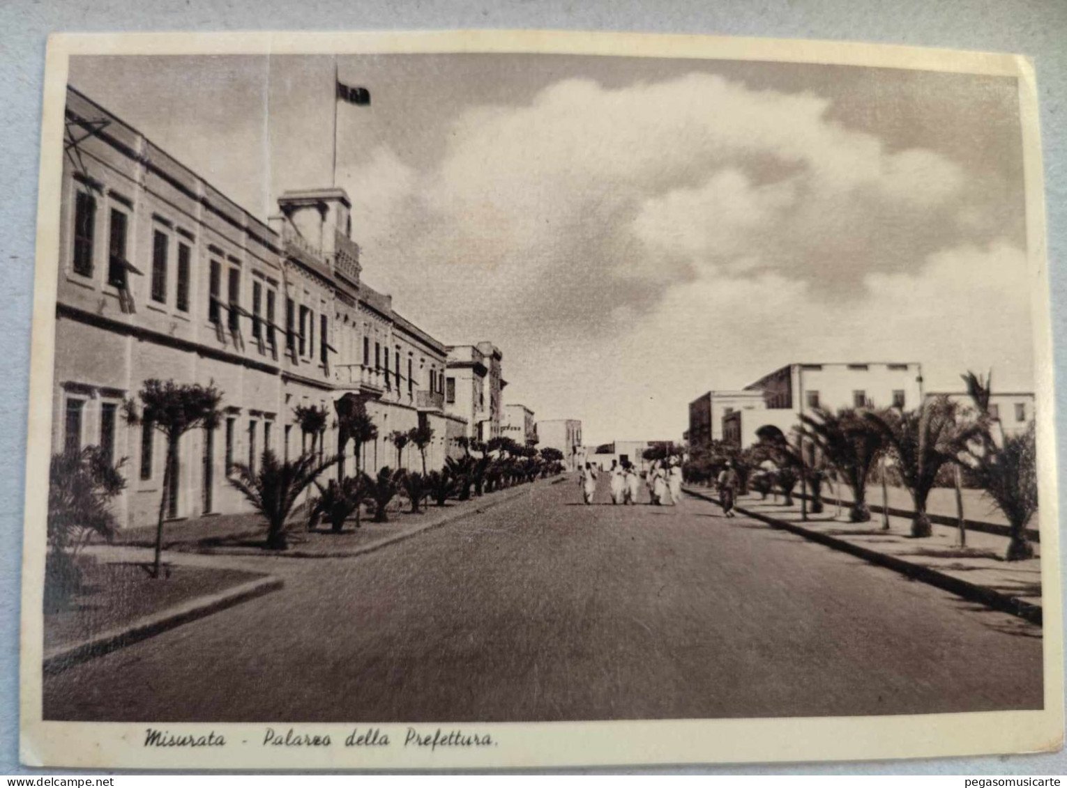 BF032 MISURATA - TRIPOLI - PALAZZO DELLA PREFETTURA ANIMATA TRIPOLITANIA COLONIALE LIBIA 1941 - Libyen