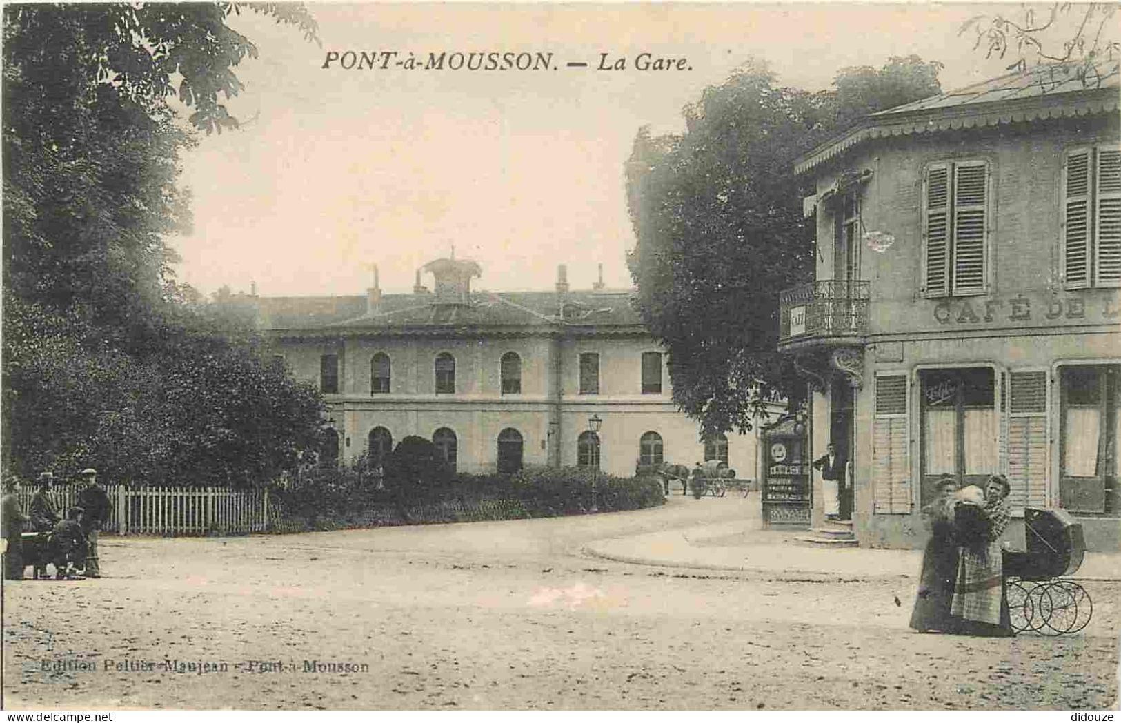 54 - Pont à Mousson - La Gare - Animée - CPA - Voir Scans Recto-Verso - Pont A Mousson