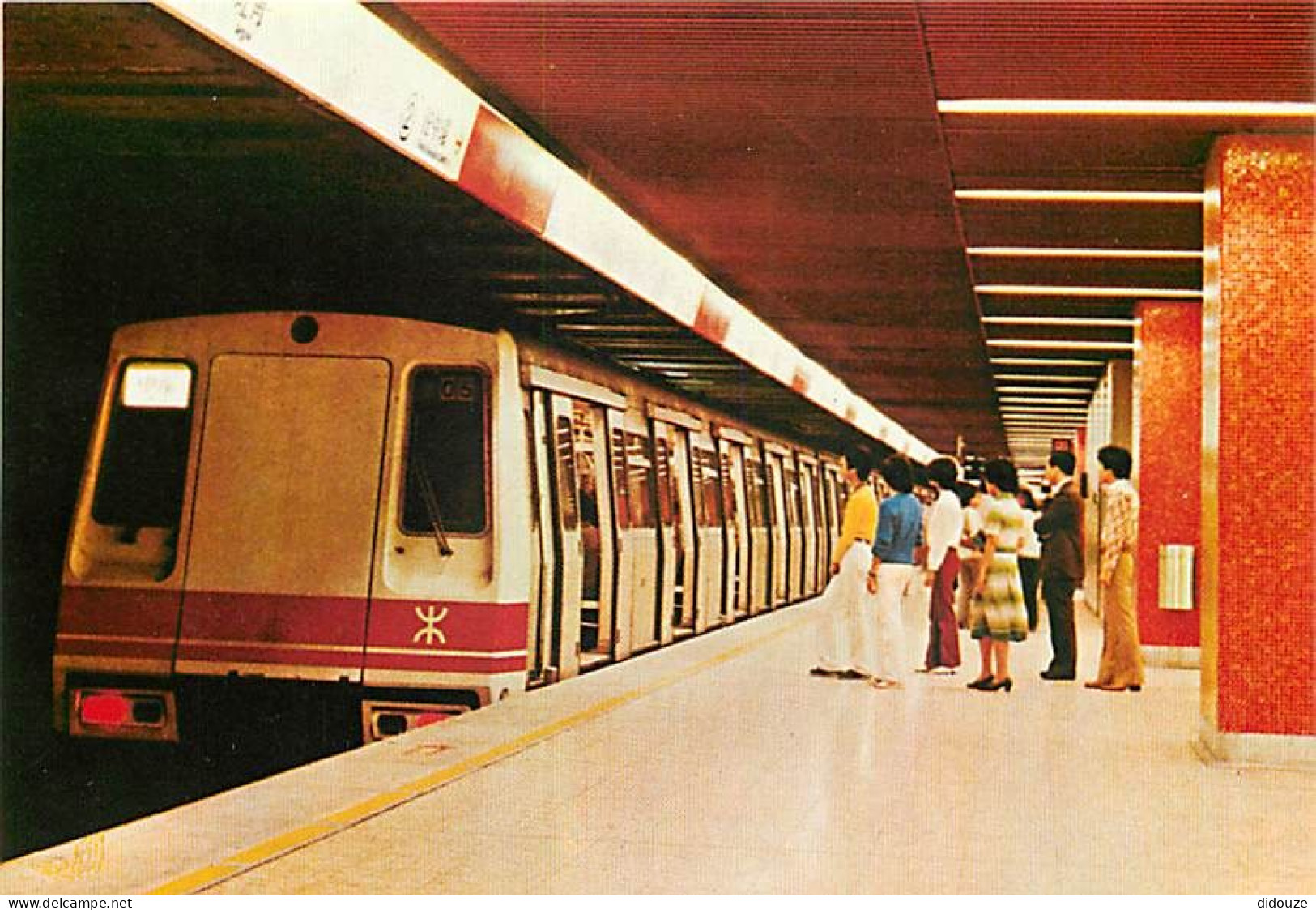 Trains - Métro - Hong Kong - Hong Kong Has Marked Its Entry Into The 1980S With A Significant New Achievement: The Métro - Subway
