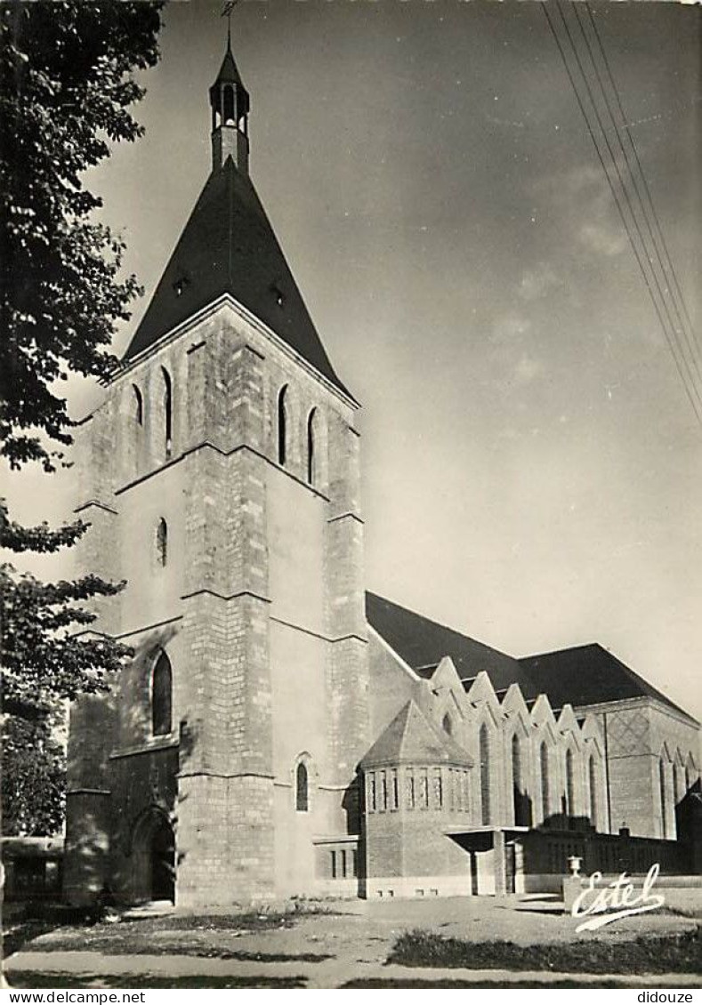 45 - Gien - La Nouvelle église Sainte Jeanne D'Arc Reconstruite - Mention Photographie Véritable - Carte Dentelée - CPSM - Gien