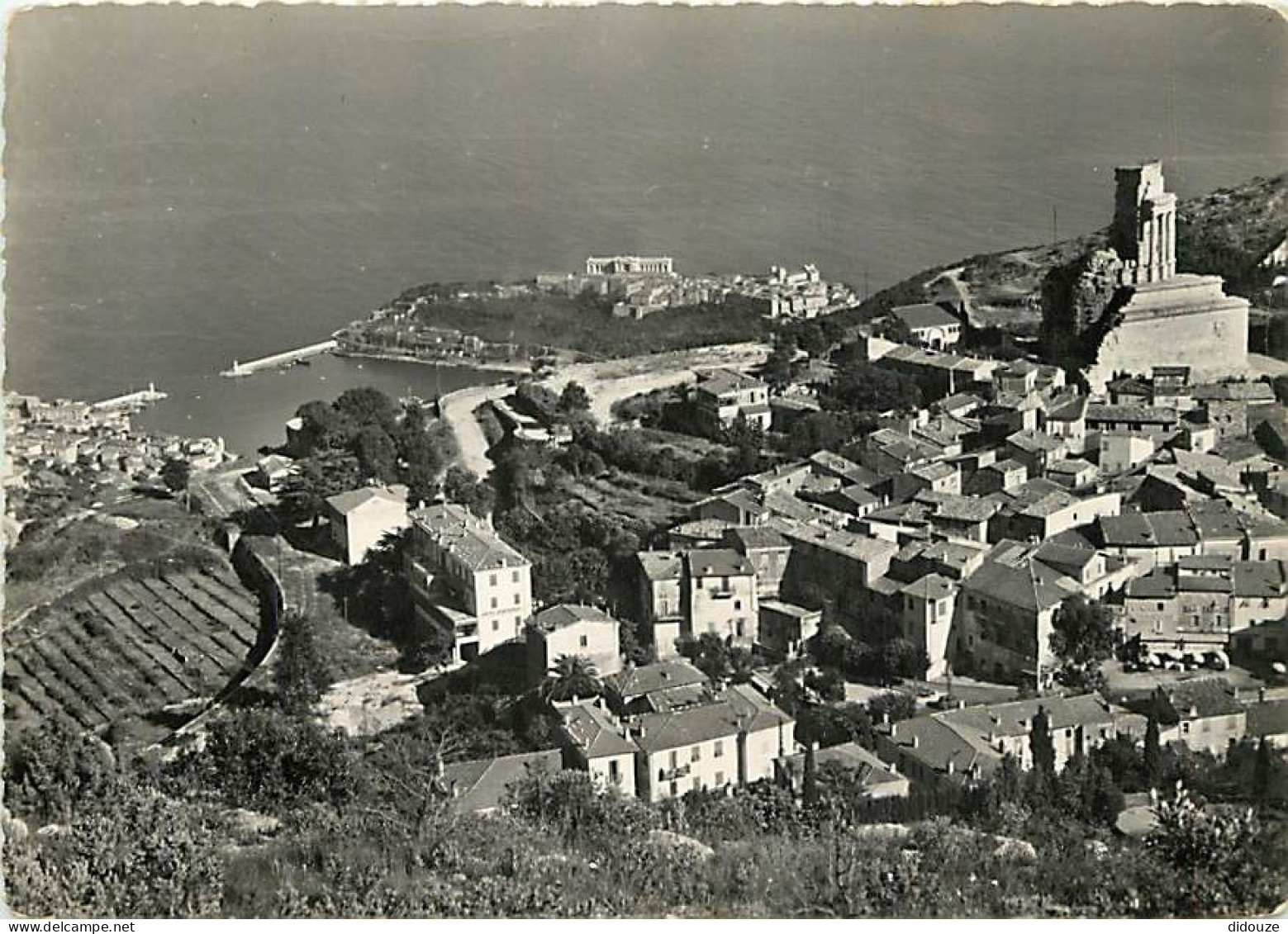 06 - La Turbie - Vue Générale Aérienne Et Rocher De Monaco - Mention Photographie Véritable - Carte Dentelée - CPSM Gran - La Turbie