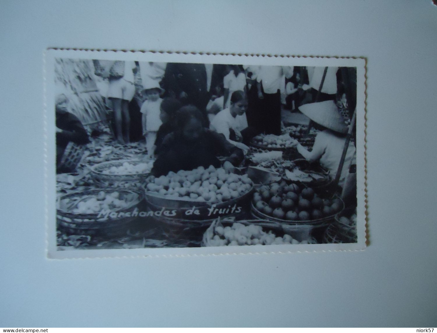 INDIA    POSTCARD  1949 MARKET MARCHANDAS DA FRUITS   FOR MORE PURCHASES 10% DISCOUNT - Inde