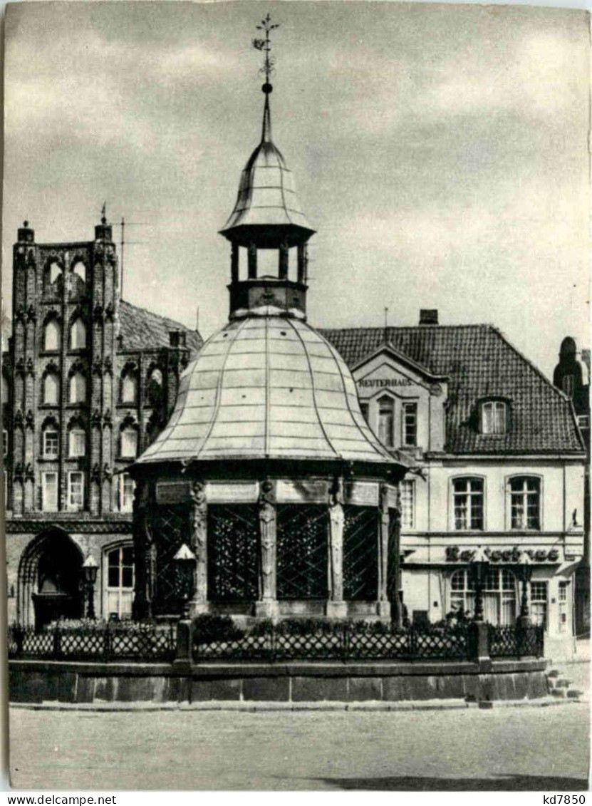 Wismar - Wasserkunst Auf Dem Markt - Wismar