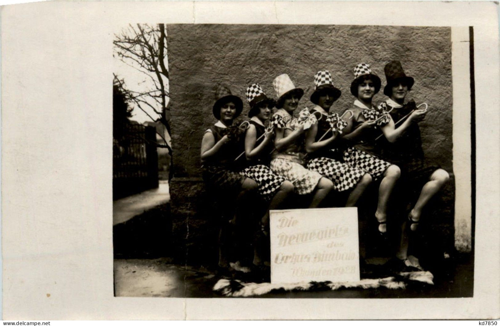 Die Peonegirls Des Zirkus Bimbaio 1928 - Cirque