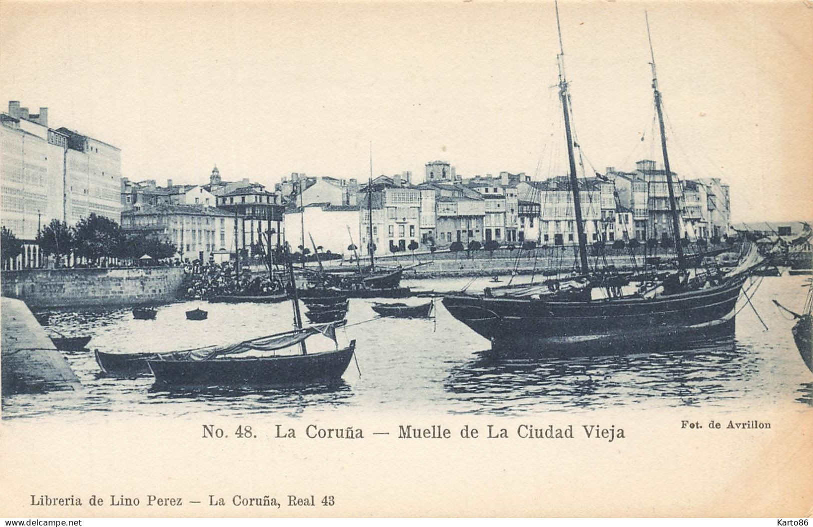 La Coruna * Muelle De La Ciudad Vieja * Espana La Corogne Galicia - La Coruña