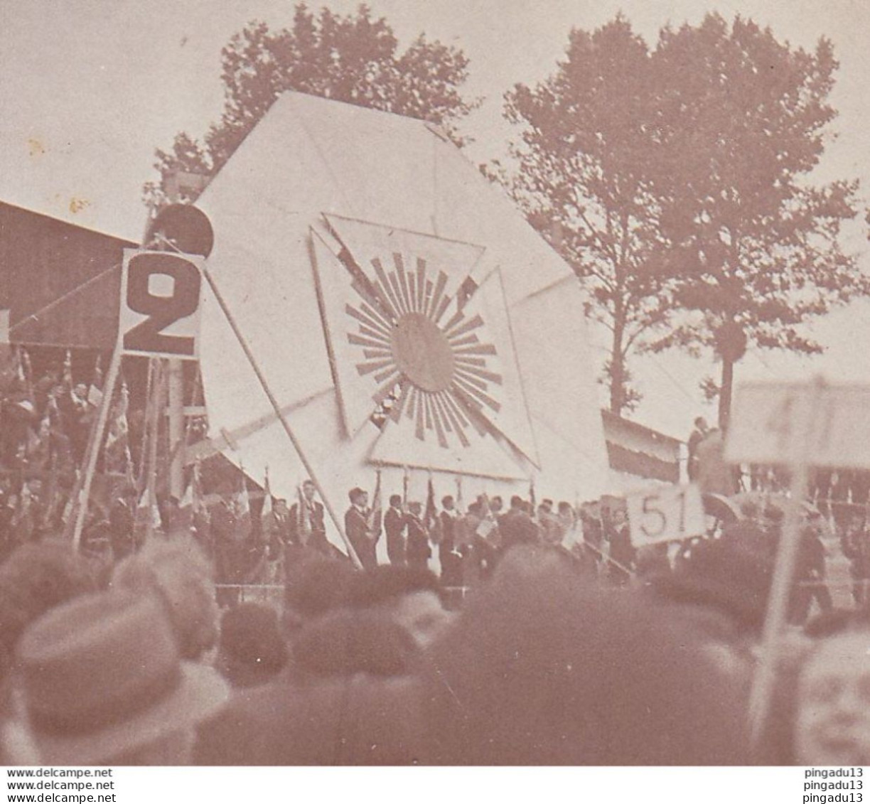 Fixe Photos Grand Rassemblement Volontaires Nationaux Croix De Feu Colonel De La Rocque Autobus Voiture Années 30 * - War, Military