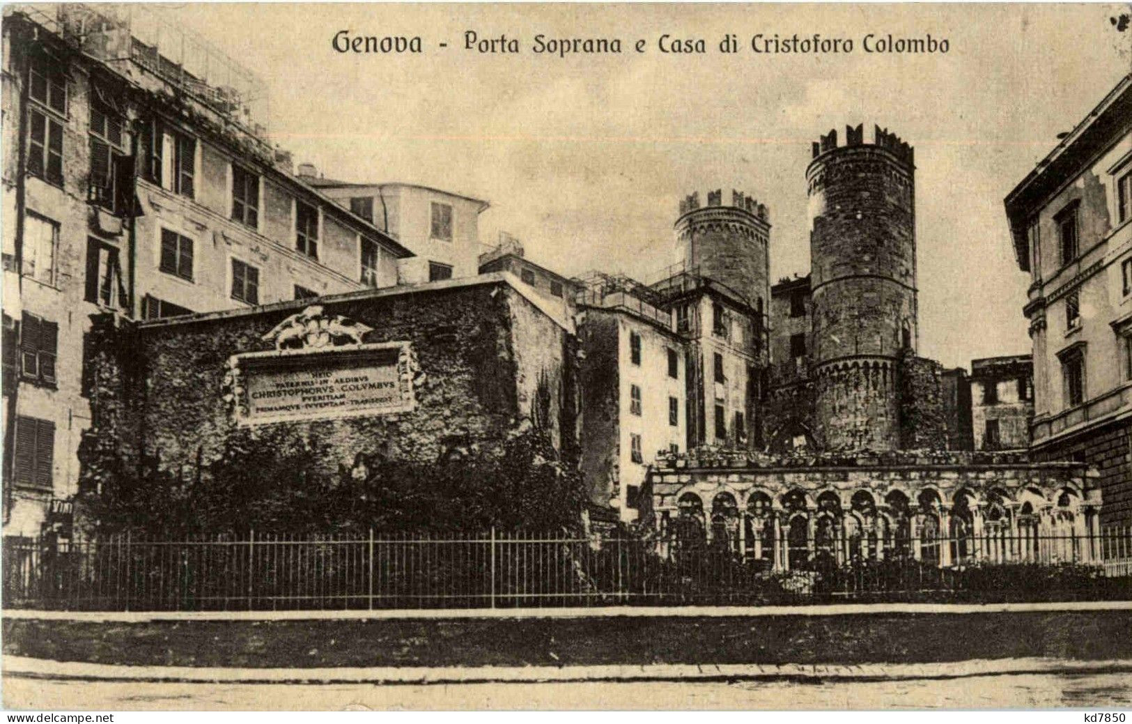 Genovo - Porta Soprana - Genova (Genoa)