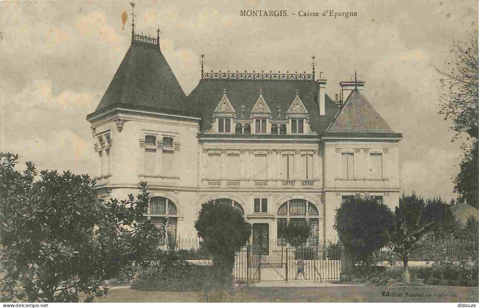 45 - Montargis - Caisse D'Epargne - Correspondance - CPA - Voyagée En 1914 - Voir Scans Recto-Verso - Montargis