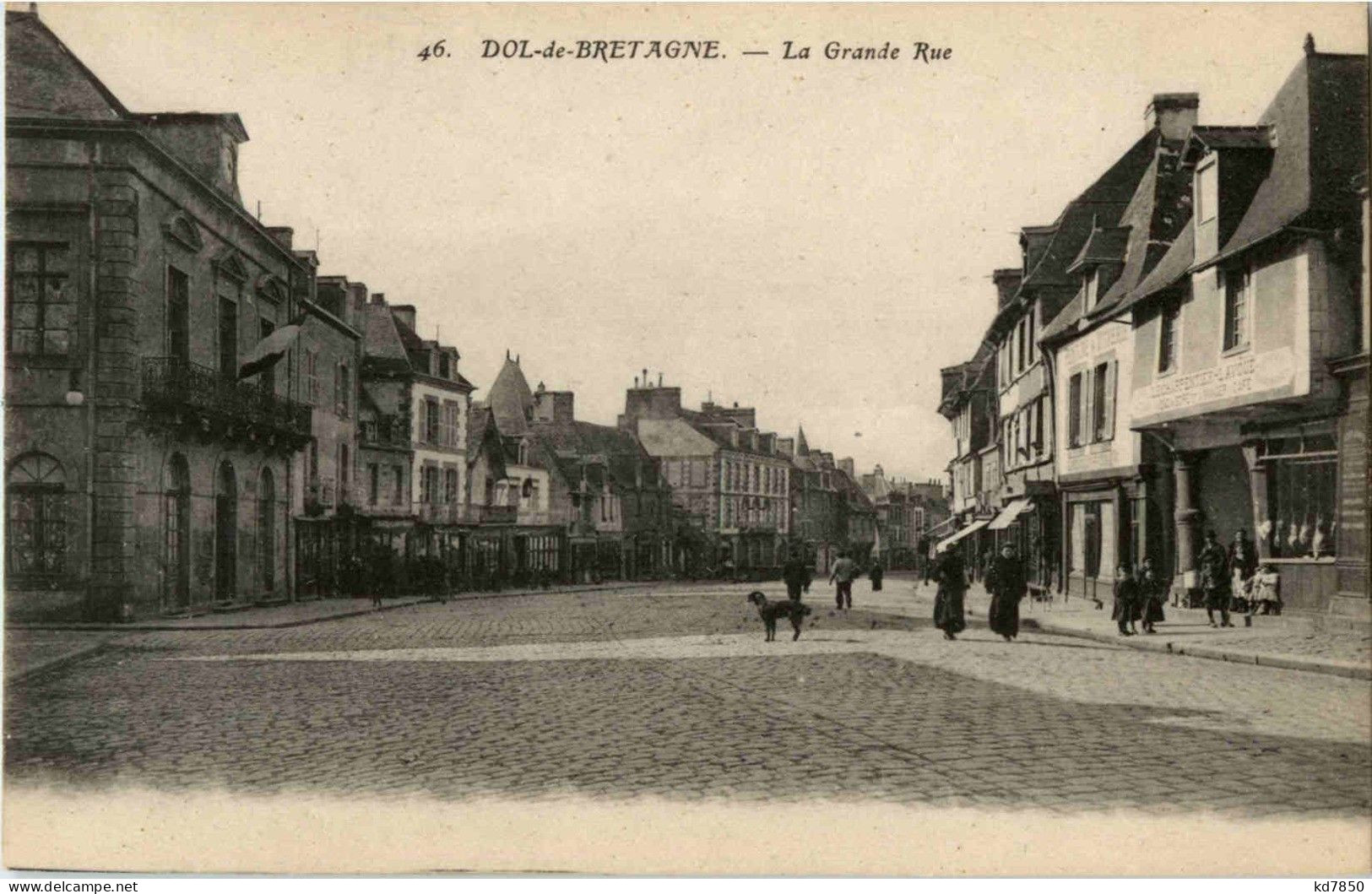 Dol De Bretagne - La Grande Rue - Dol De Bretagne