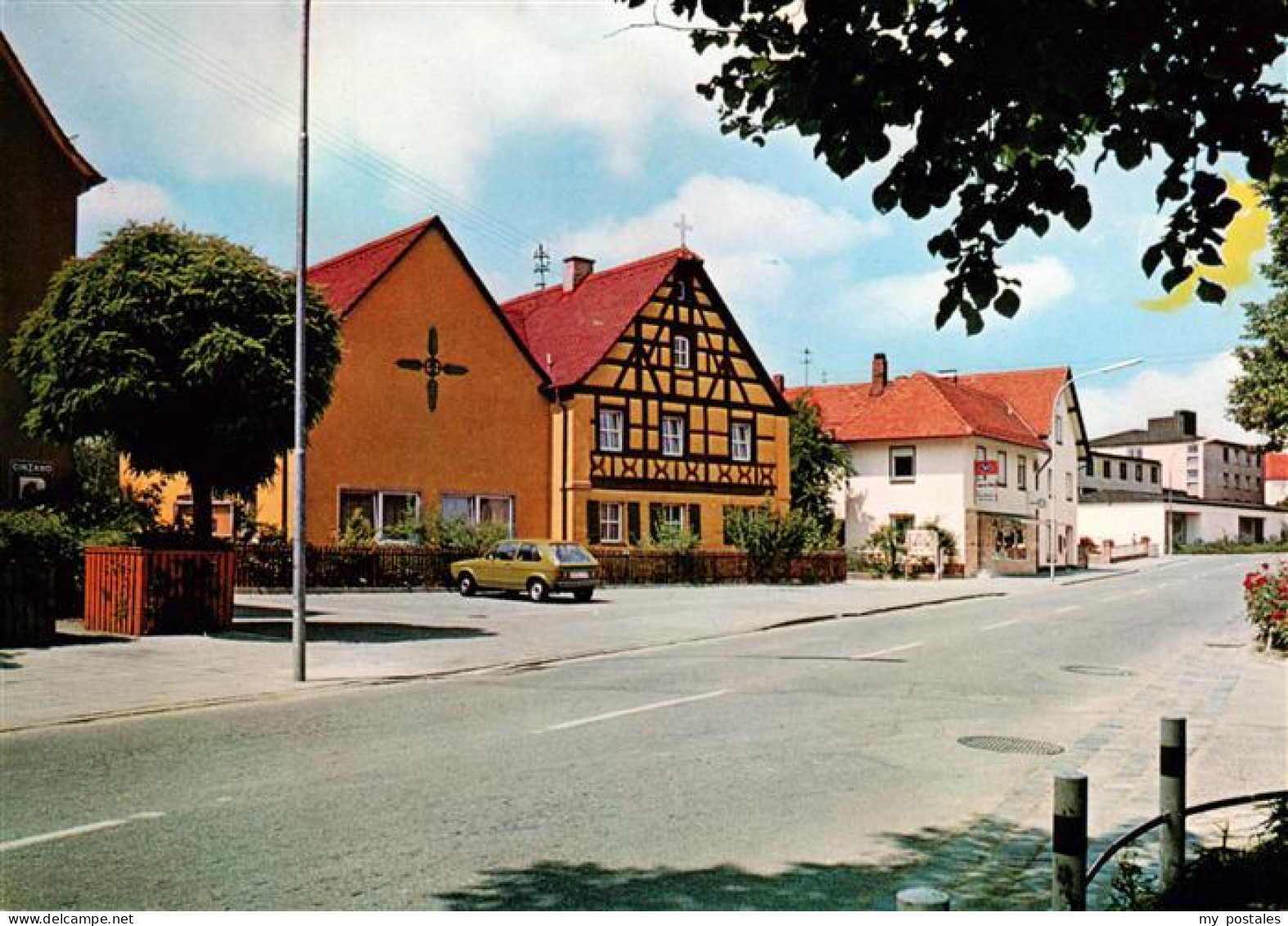 73884511 Neuendettelsau Hauptstrasse Mit Loehe Haus Und Missionswerk Neuendettel - Neuendettelsau