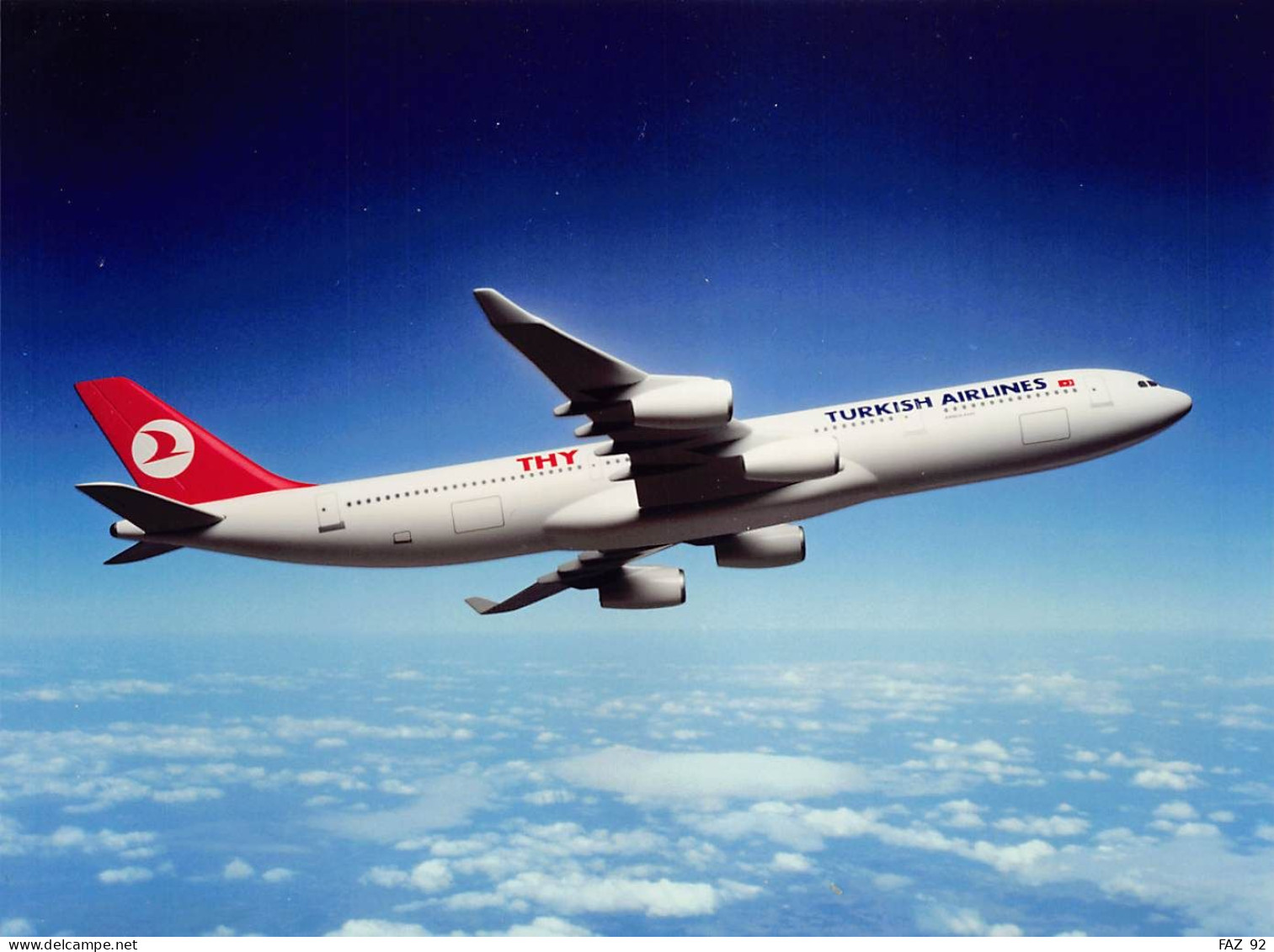 Airbus A340 In THY Turkish Airlines - 180 X 130 Mm. - Photo Presse Originale - Aviation