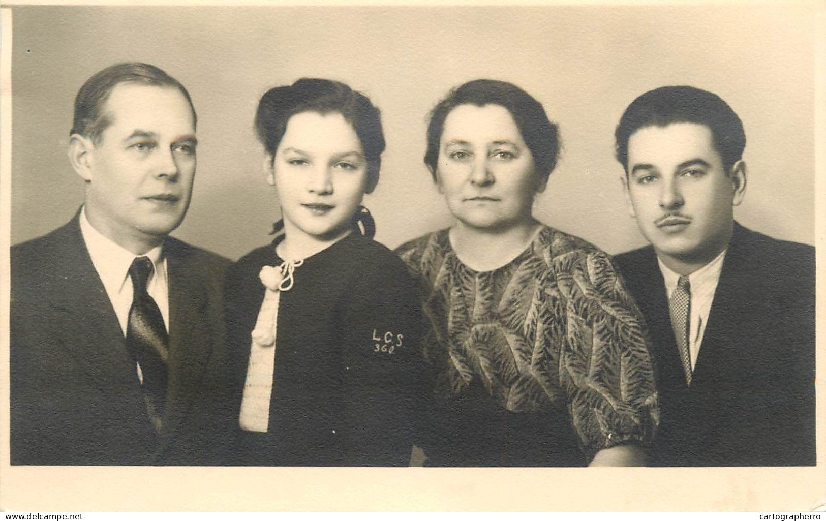 Annonymous Persons Souvenir Photo Social History Portraits & Scenes Elegant Family - Fotografie