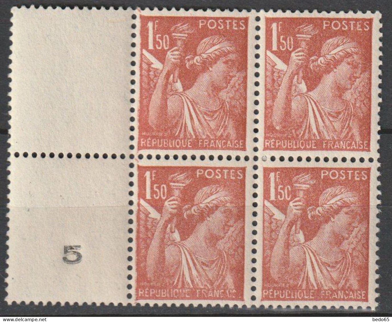 VARIETEE LEGENDE PARTIELLE / SURENCRAGE N° 652 ** BLOC DE 4 LUXE - Ungebraucht