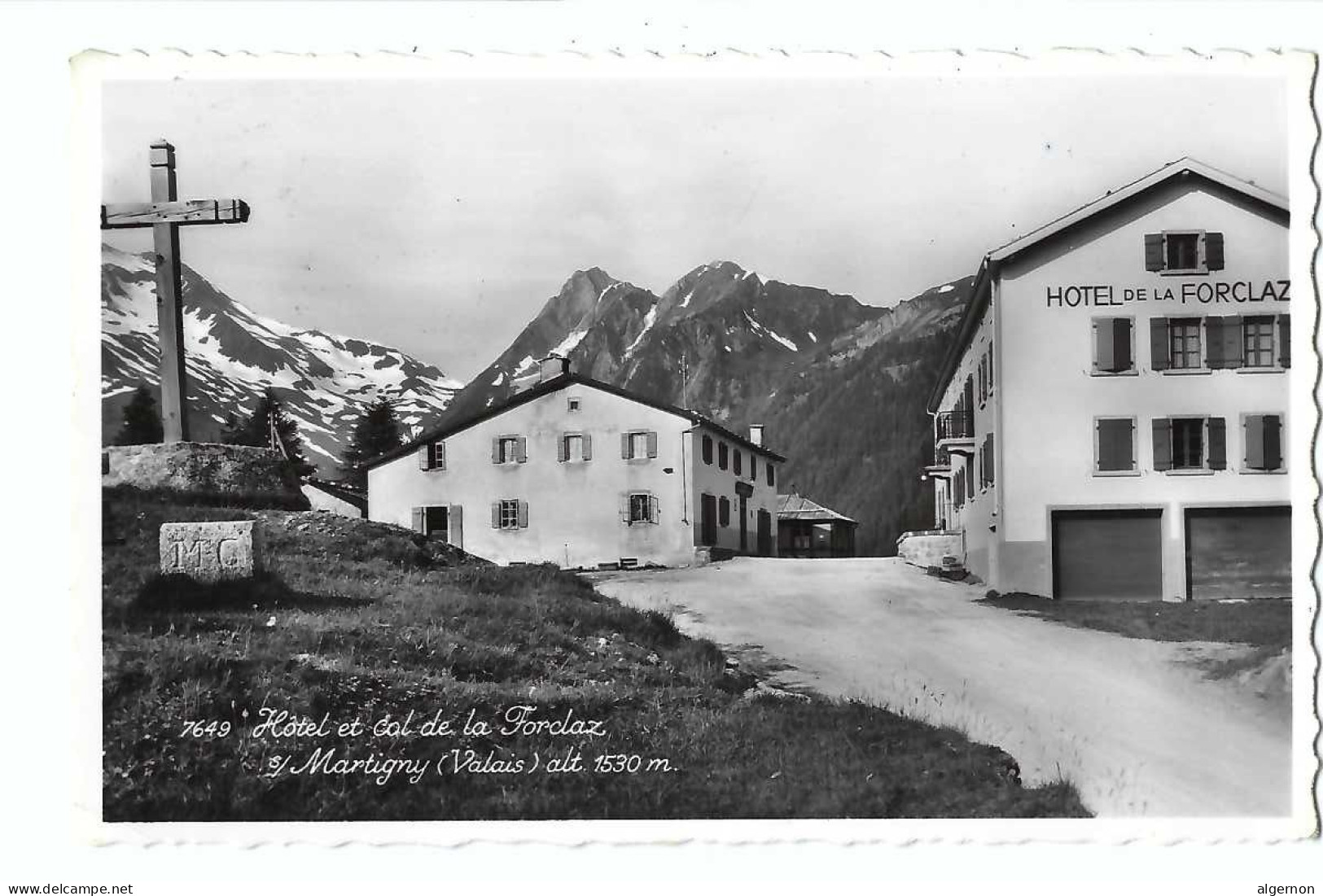 32416 - Hôtel Et Col De La Forclaz Sur Martigny 1951 - Martigny