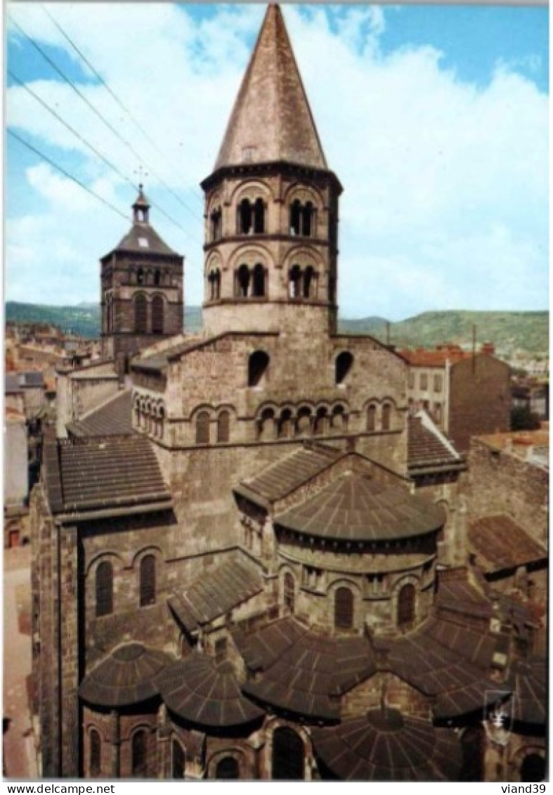 CLERMONT FERRAND. -  Eglise Notre Dame Du Port : Le Chevet.   -   Non Circulée - Clermont Ferrand