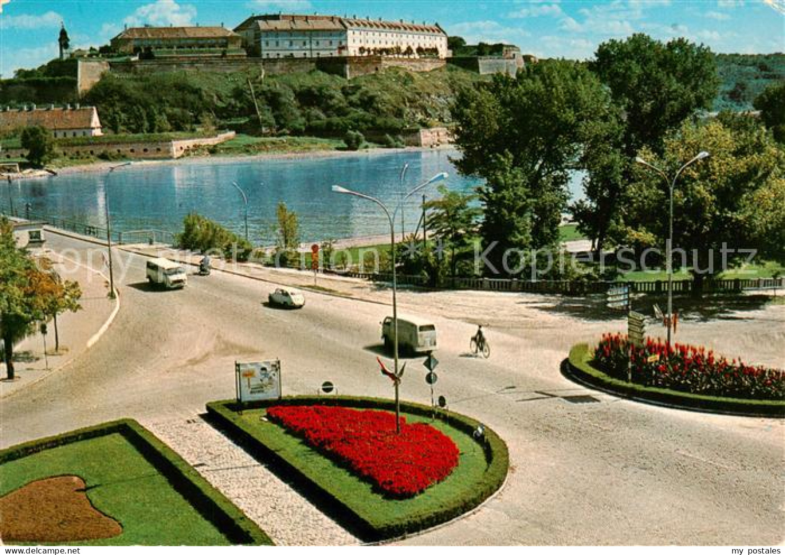 73860893 Novi Sad Novoy Sada Ujvidek Serbija Panorama  - Servië