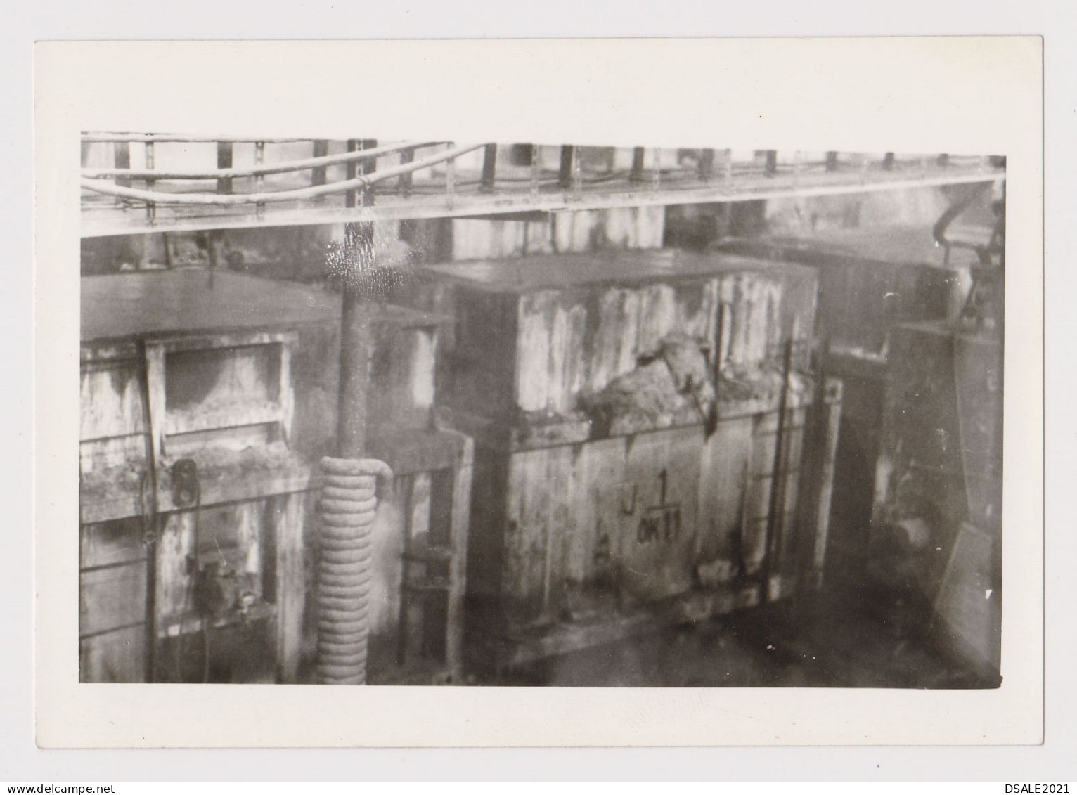 Odd Scene, Construction, Bad Exposure, Abstract Surreal Vintage Orig Photo 12.9x9cm. (56234) - Objects