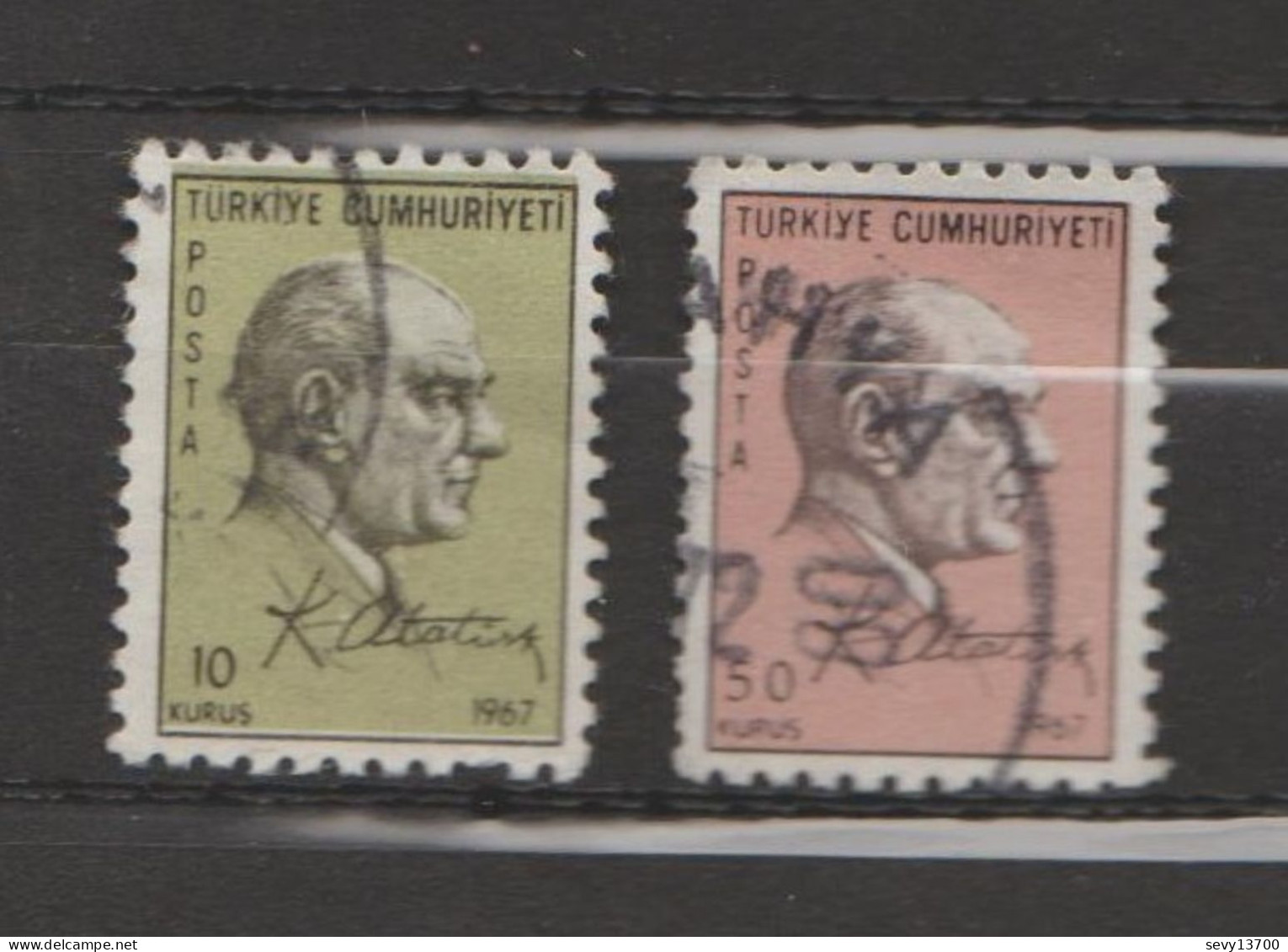 Turquie - lot 33 timbres Atatürk Mi 1276 - Mi 1280 - Mi 1301 - Mi 958 y - Mi 946 neuf - Mi 960 y - Mi1493 - 1495 - 2172