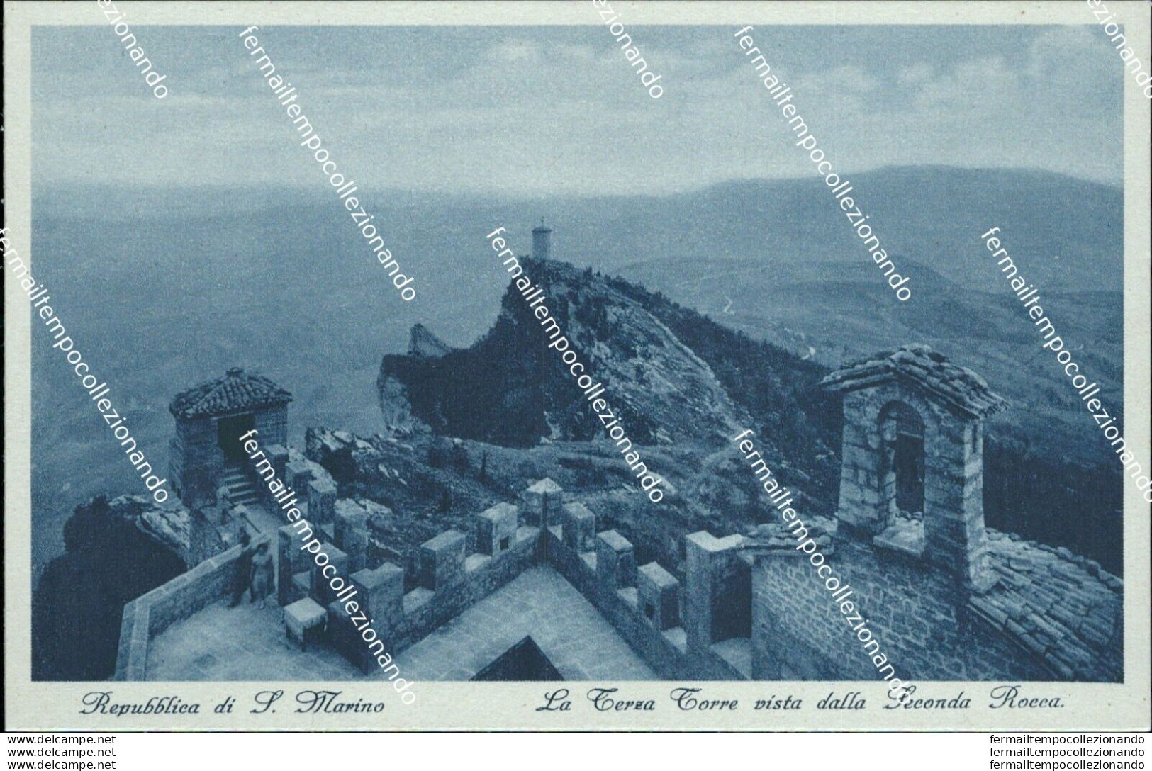 Ba17 Cartolina Repubblica Di San Marino La Terza Torre Vista Dalla Seconda Torre - San Marino