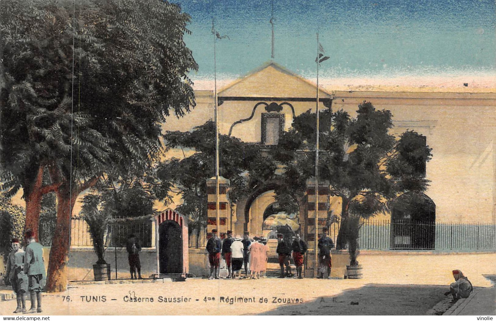 24-5097 : TUNIS. CASERNE SAUSSIER. ° REGIMENT DE ZOUAVES - Tunesië