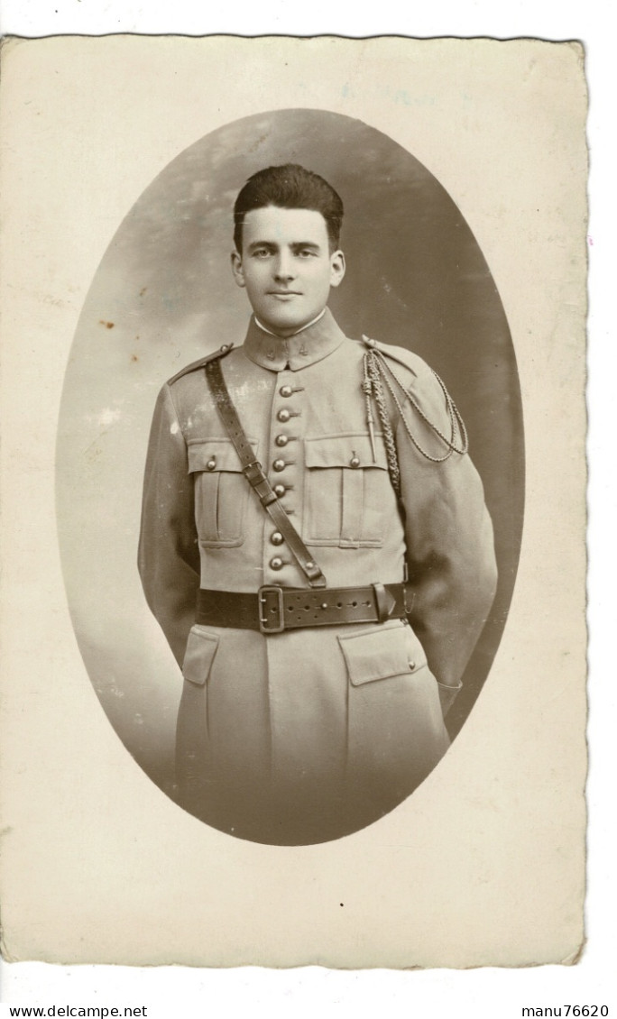 Ref 1  Carte - Photo : Lucien Blondelle Soldat à Sens En 1931 , Yonne - France . - Europa