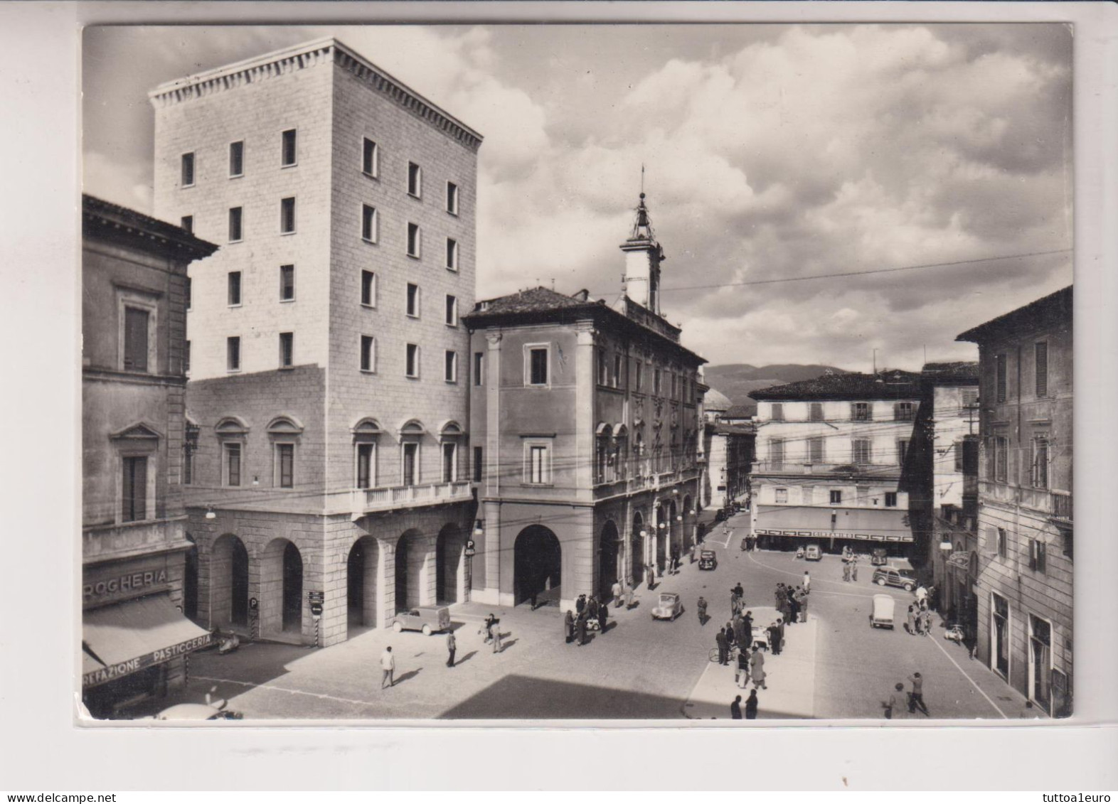 RIETI  PIAZZA VITTORIO EMANUELE II°  PALAZZO COMUNALE  VG  1952 - Rieti