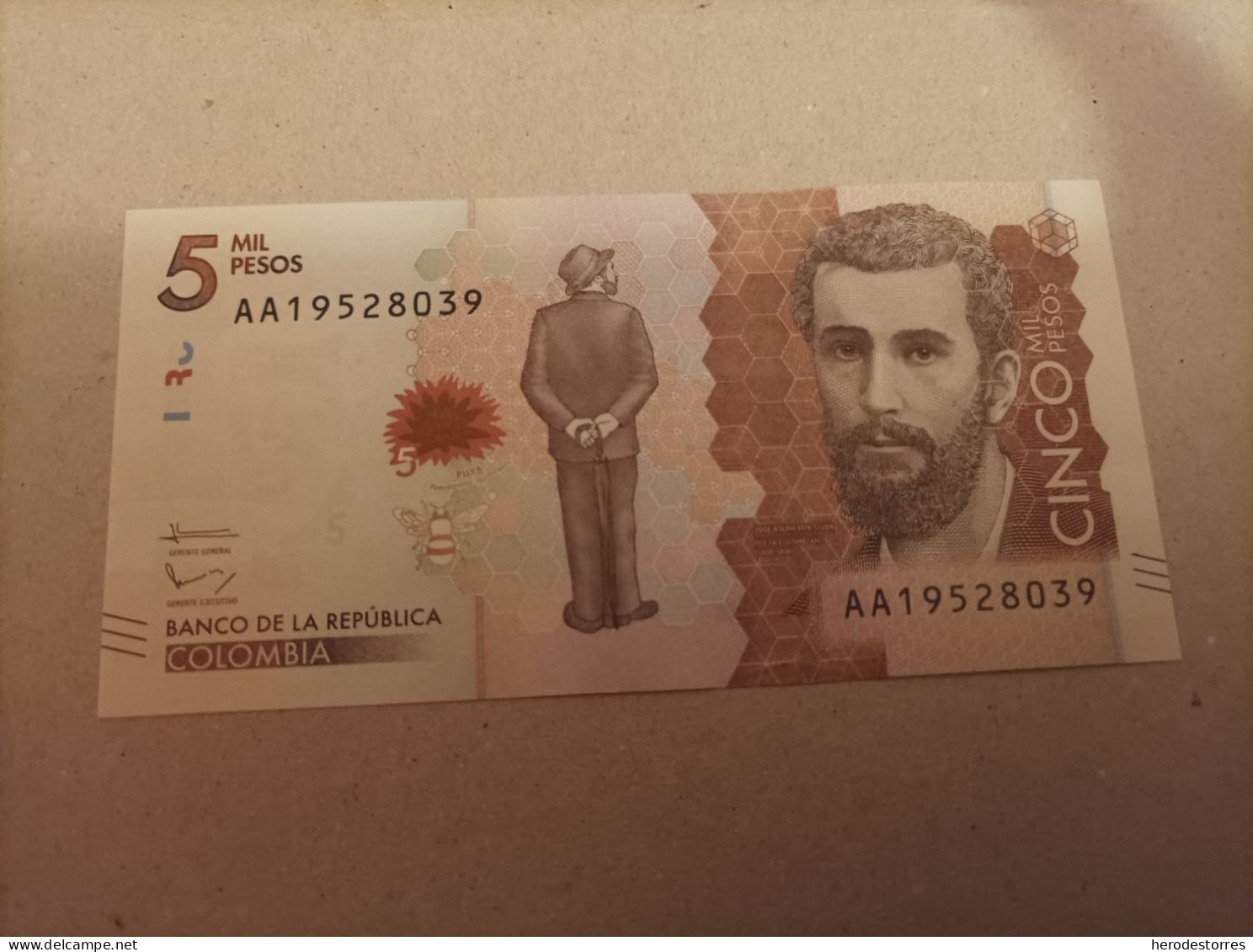 Billete Colombia 5000 Pesos Oro, Año 2015, Serie AA, UNC - Colombie