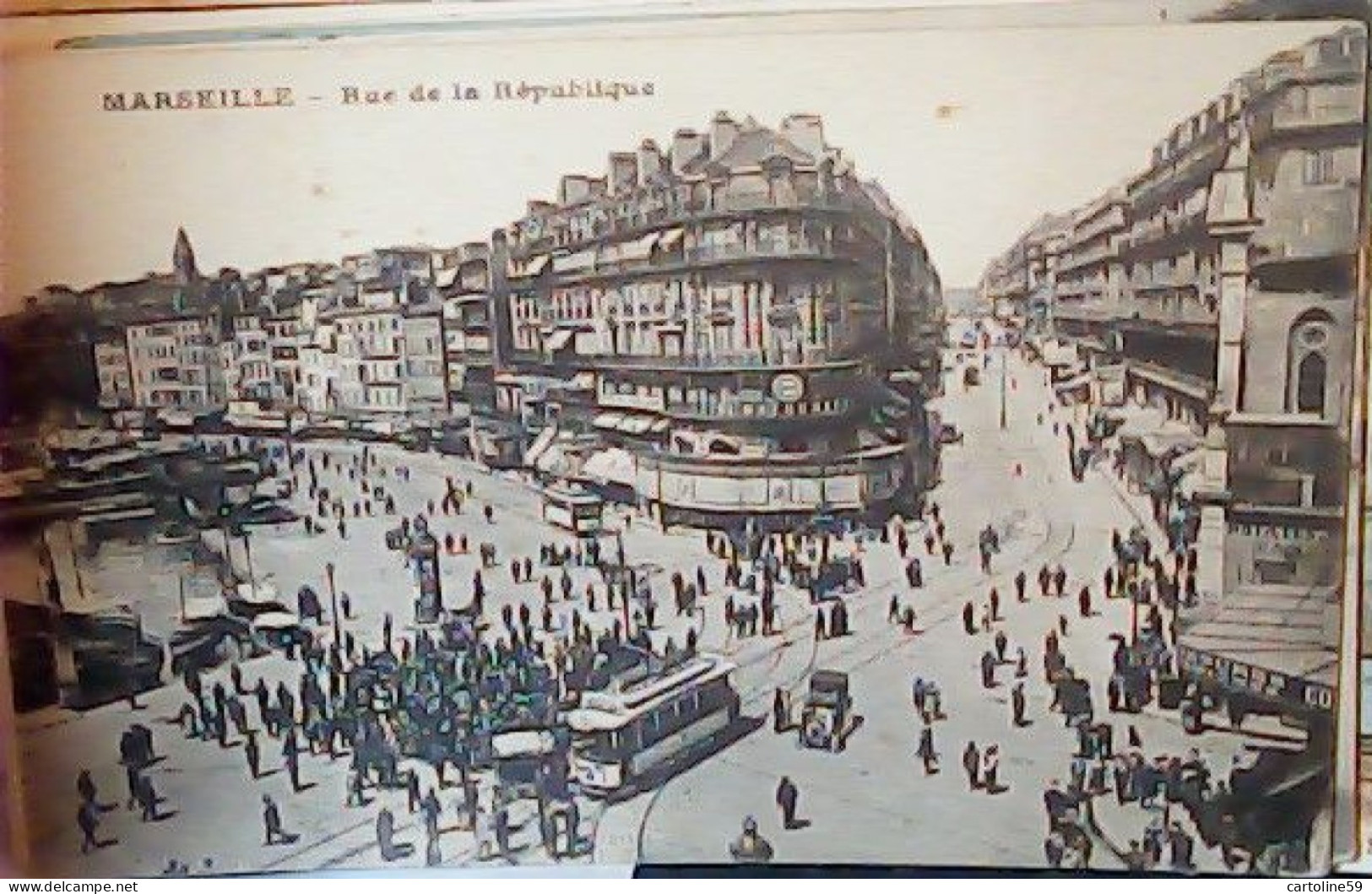 FRANCE  Marseille : 2x TRAM / STRAßENBAHN, VINTAGE OLDTIMER VOITURE - Rue De La République N1910 JV6254 - Alter Hafen (Vieux Port), Saint-Victor, Le Panier