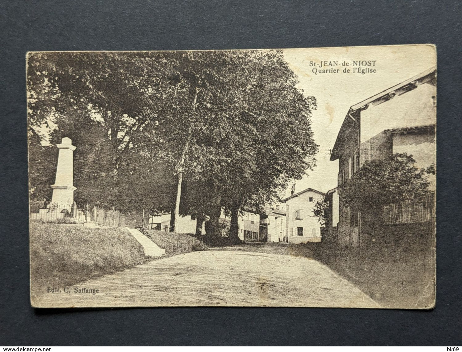 St Jean De Niost Quartier De L'église - Ohne Zuordnung