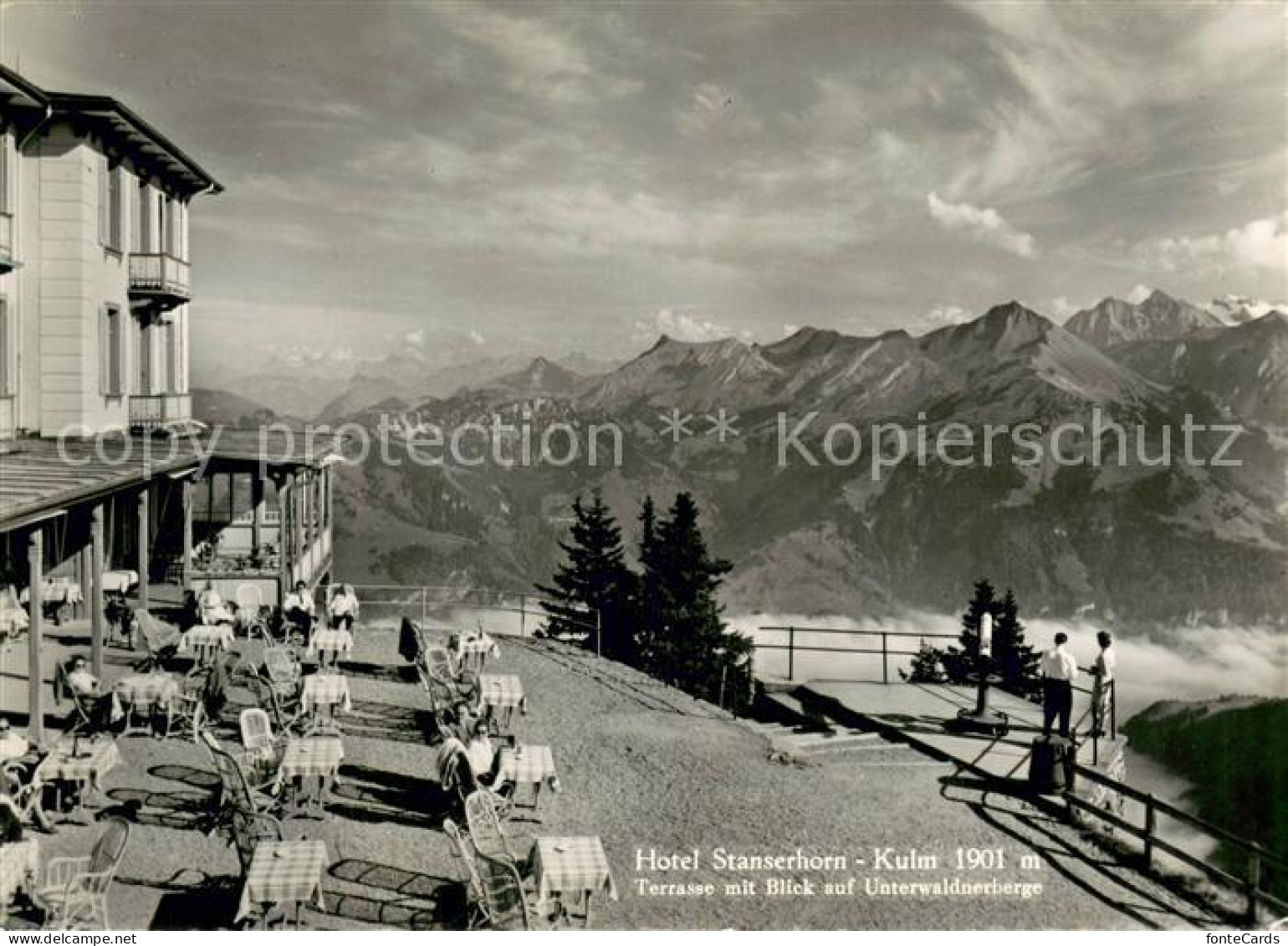 13756038 Stanserhorn NW Hotel Stanserhorn Kulm Terrasse Mit Unterwaldnerbergen  - Autres & Non Classés