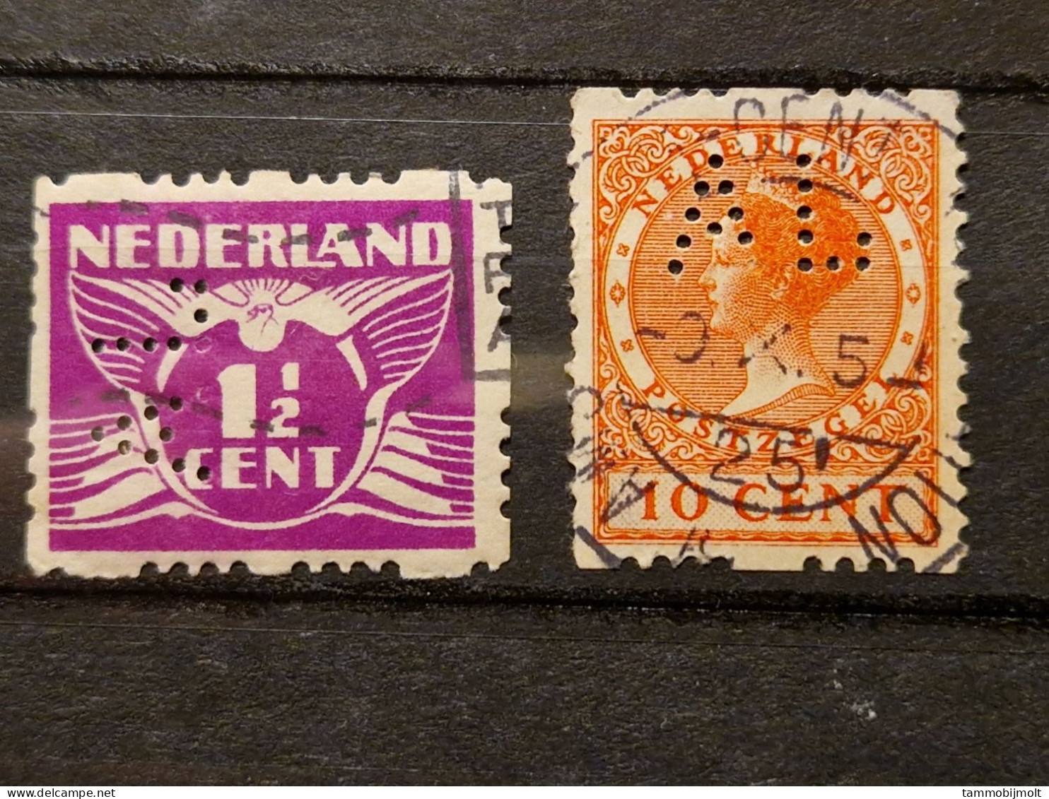 Netherlands, Nederland; Roltanding; POKO Perfins AL; 2 Different Stamps - Ohne Zuordnung