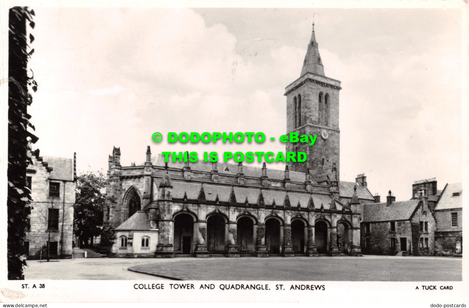 R508771 ST. A. 38. College Tower And Quadrangle. St. Andrews. Tuck. RP. 1960 - Mundo