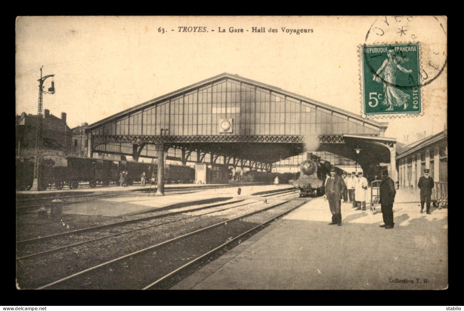 10 - TROYES - LA GARE - HALL DES VOYAGEURS - TRAIN - CHEMIN DE FER - Troyes