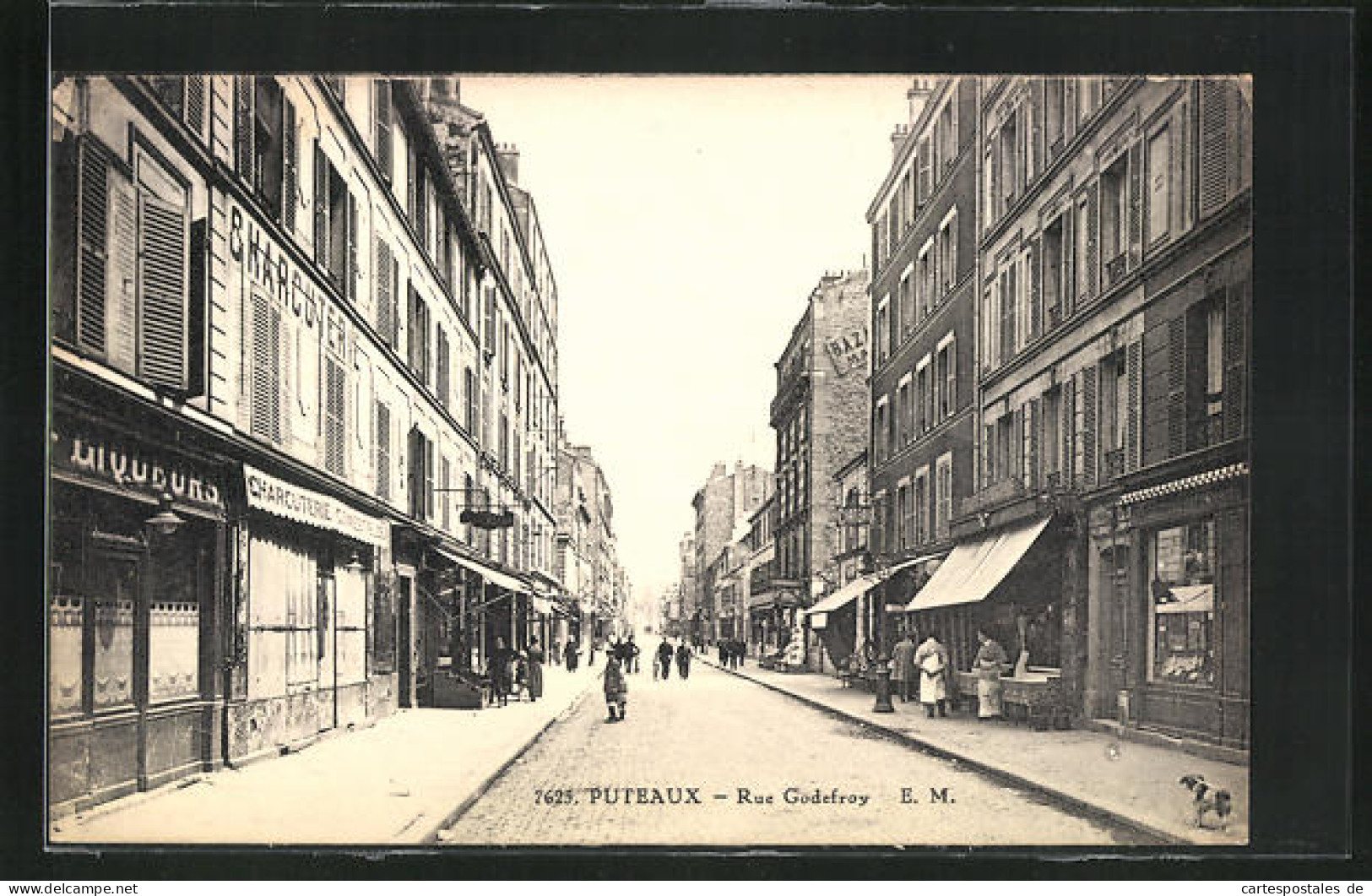 CPA Puteaux, Rue Godefroy  - Puteaux