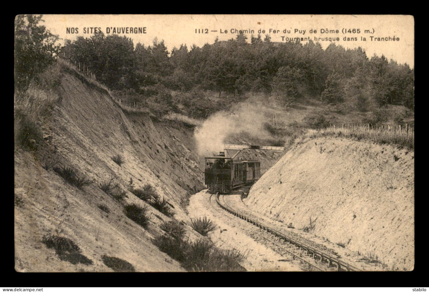 63 - LE CHEMIN DE FER DU PUY-DE-DOME - TRAIN DANS LA TRANCHEE - Other & Unclassified