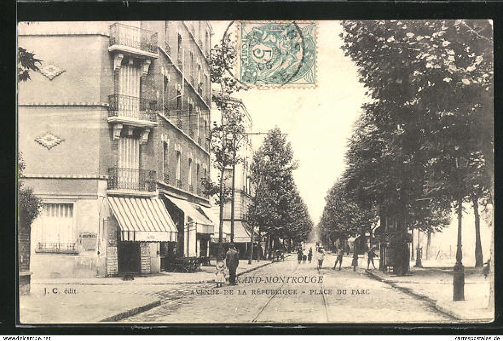 CPA Grand Montrouge, Avenue De La République, Place Du Parc  - Montrouge