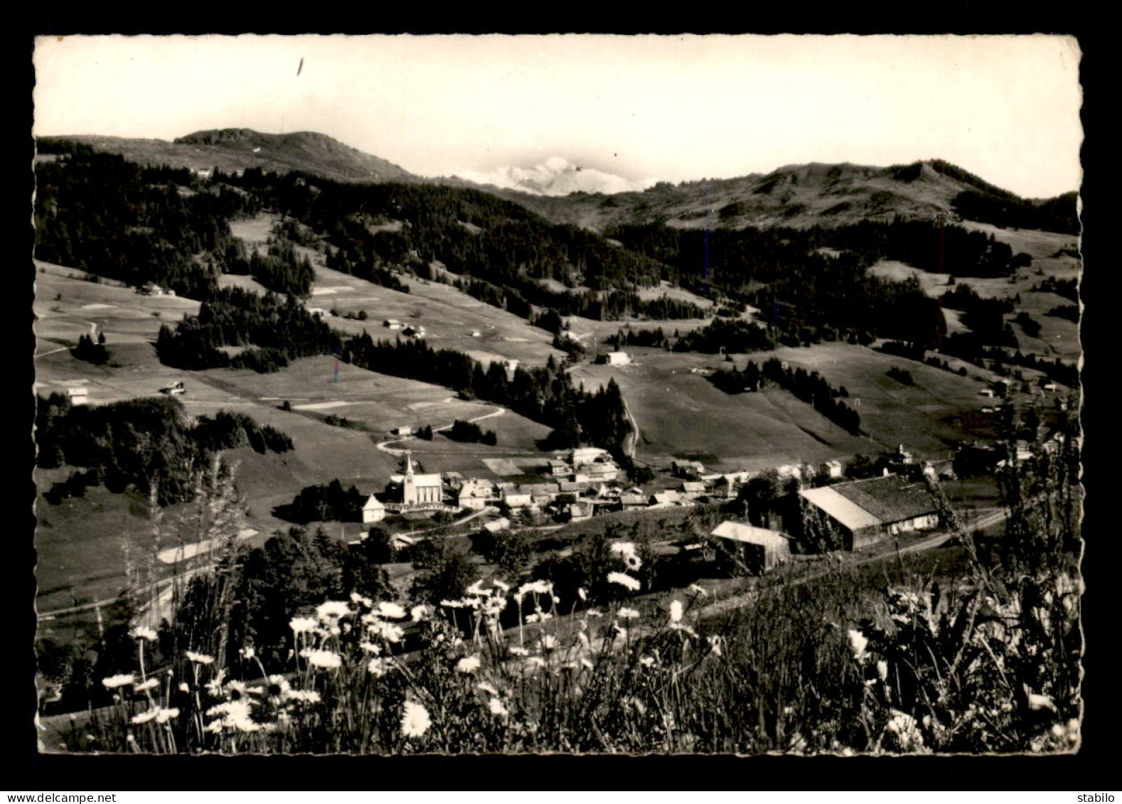 74 - LES GETS - VUE GENERALE ET LE MONT-BLANC - Les Gets